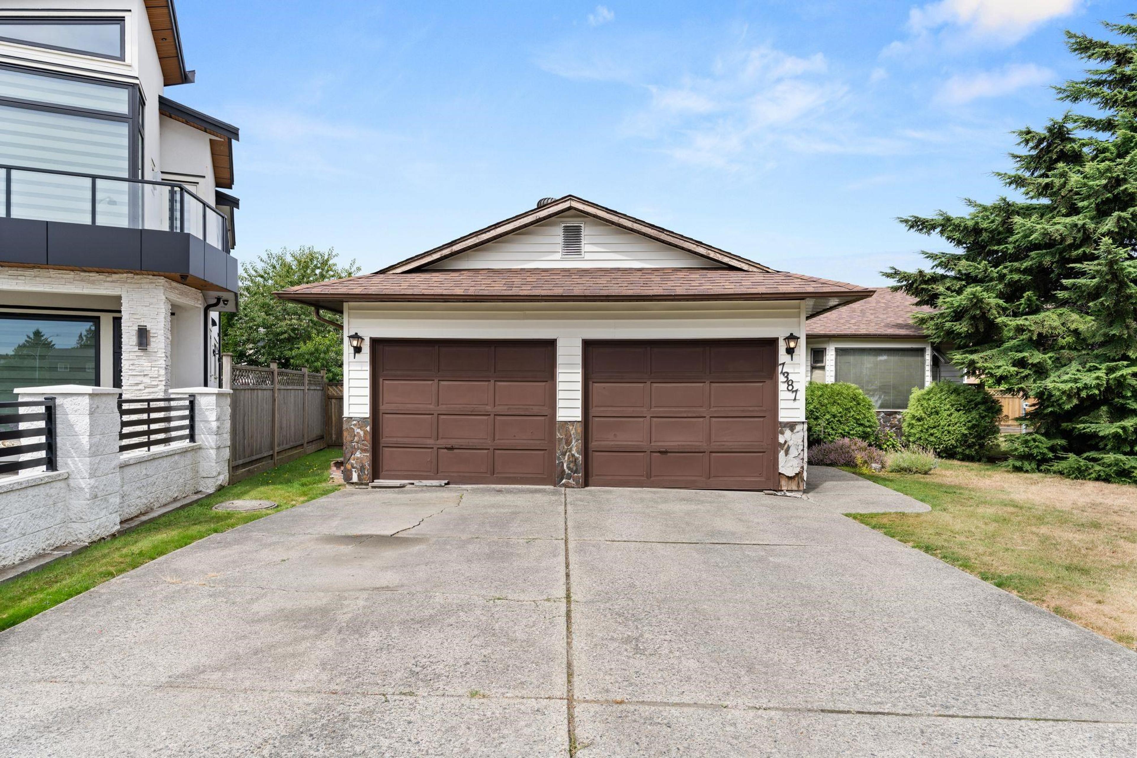 7387 131A STREET - Image 1