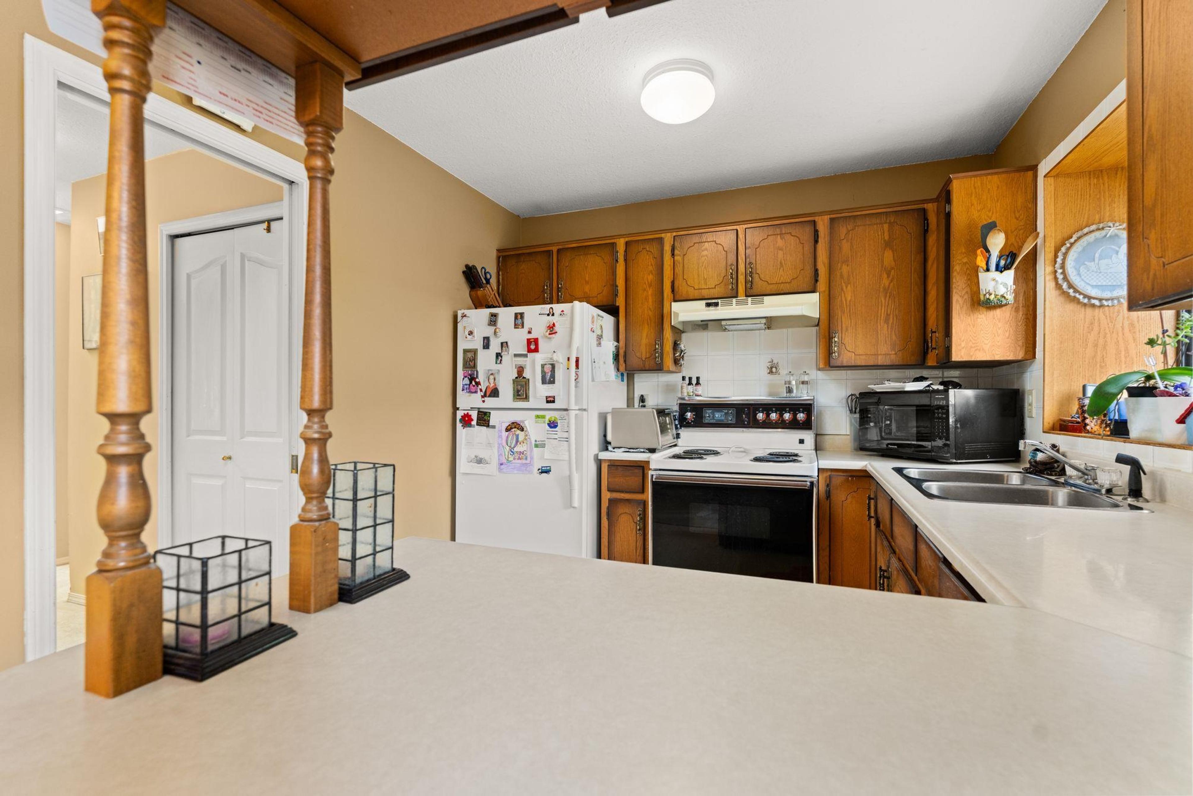 7387 131A STREET - Image 9