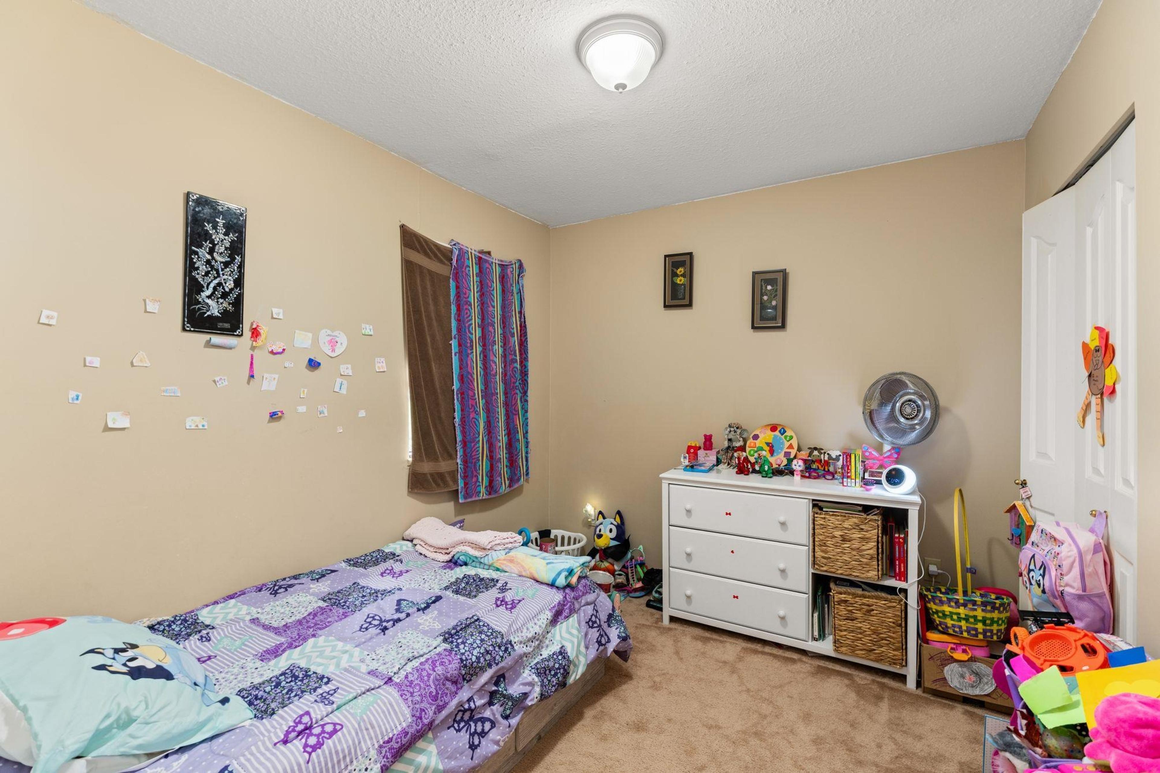 7387 131A STREET - Image 15