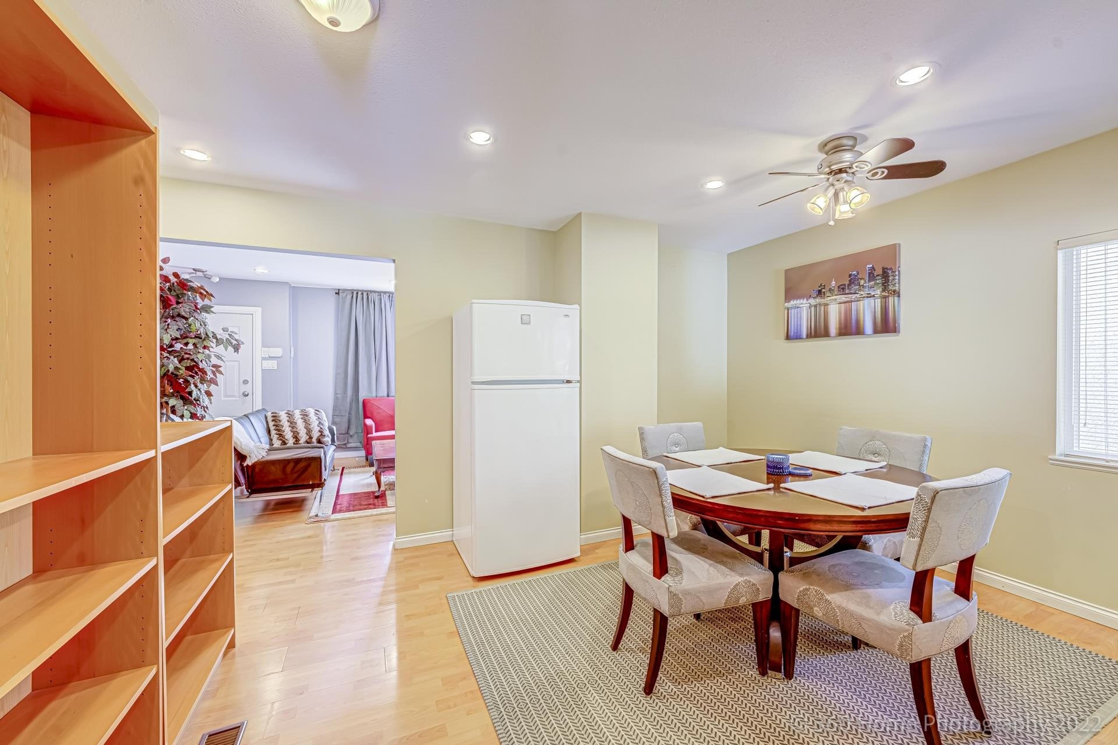41 E 41ST AVENUE - Image 16