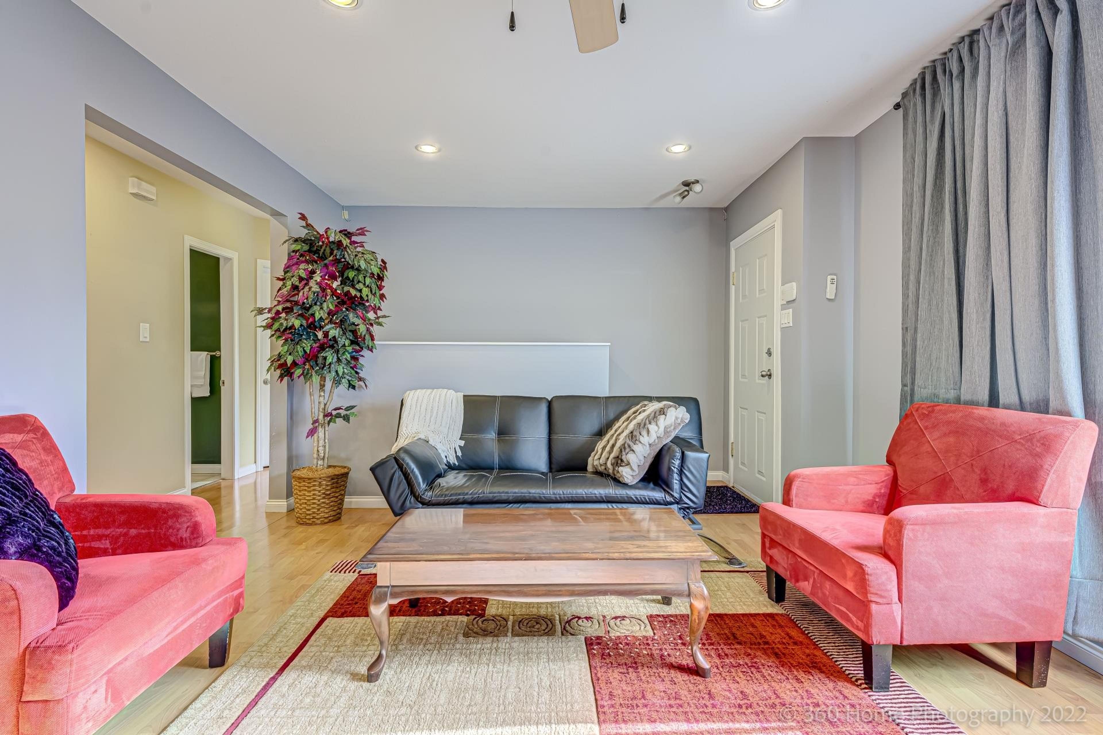41 E 41ST AVENUE - Image 12