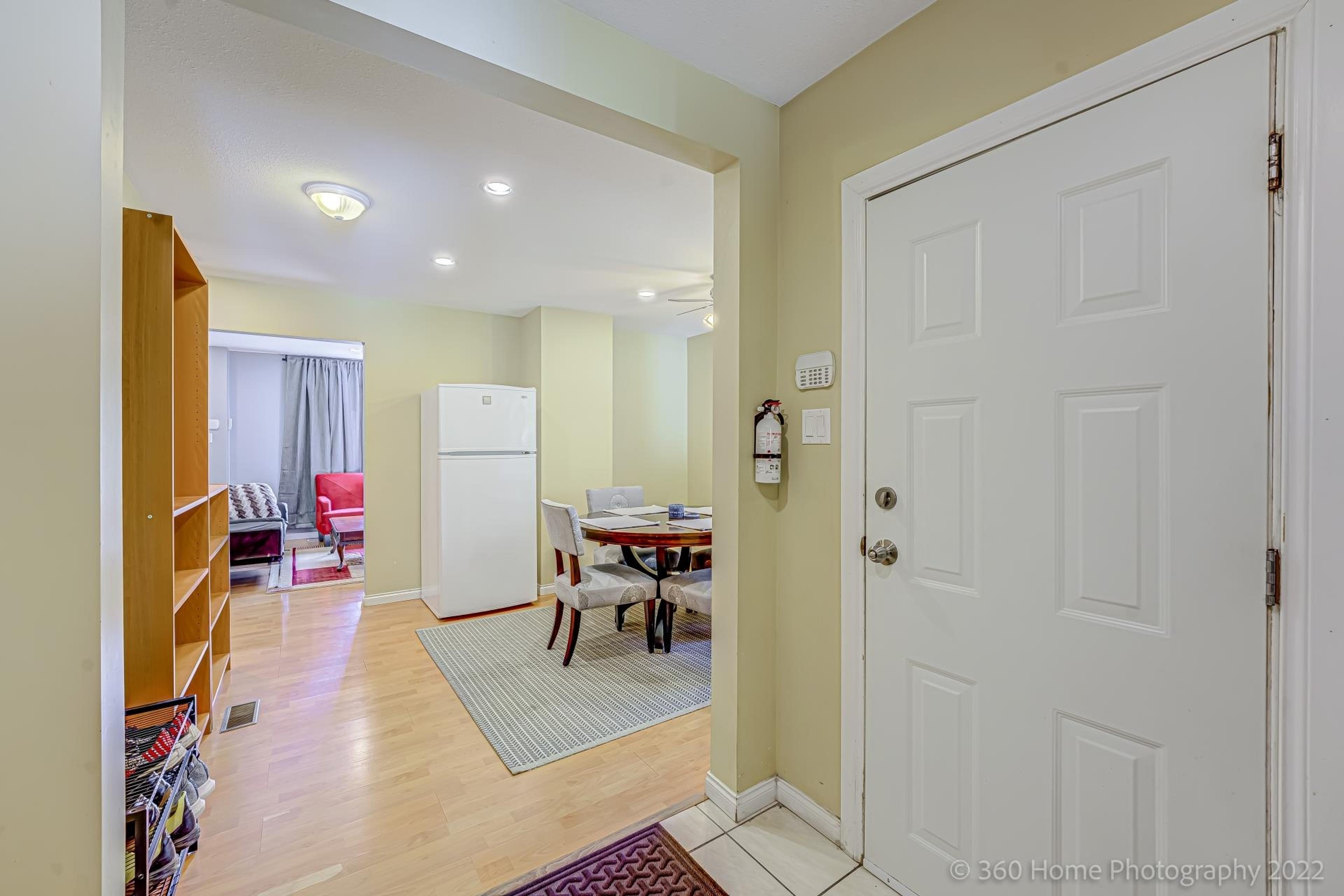 41 E 41ST AVENUE - Image 19