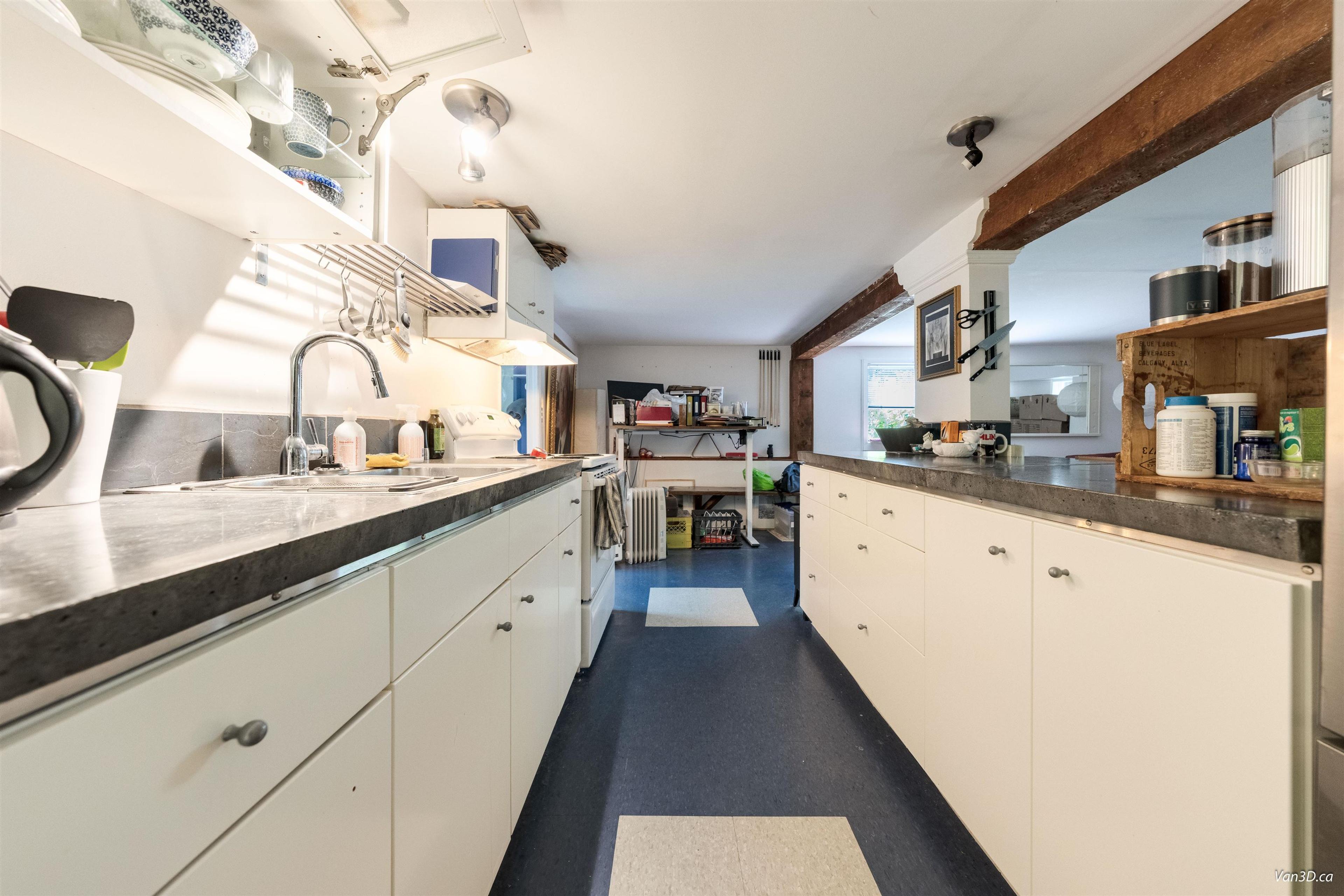 1866 BOWSER AVENUE - Image 37