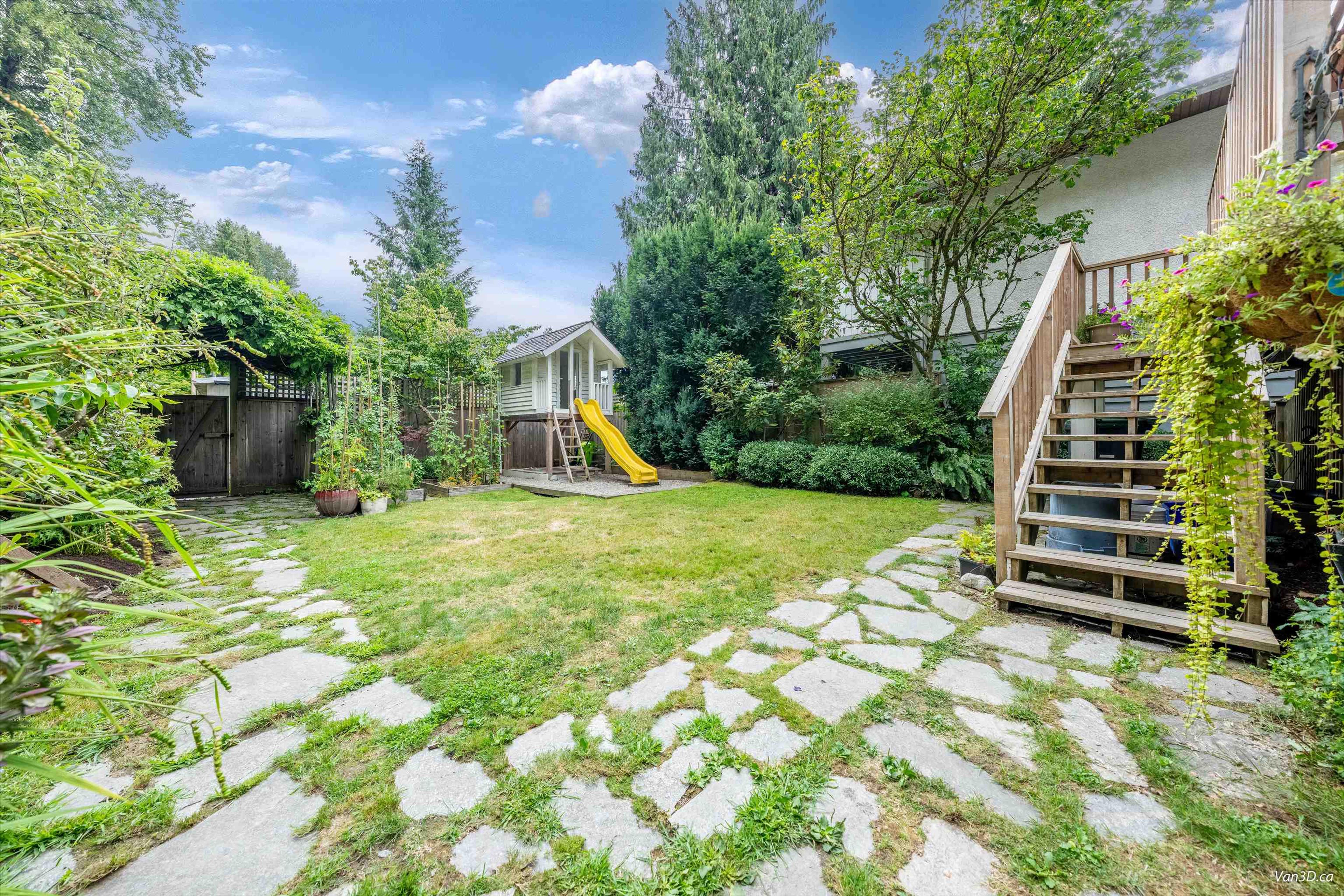 1866 BOWSER AVENUE - Image 31