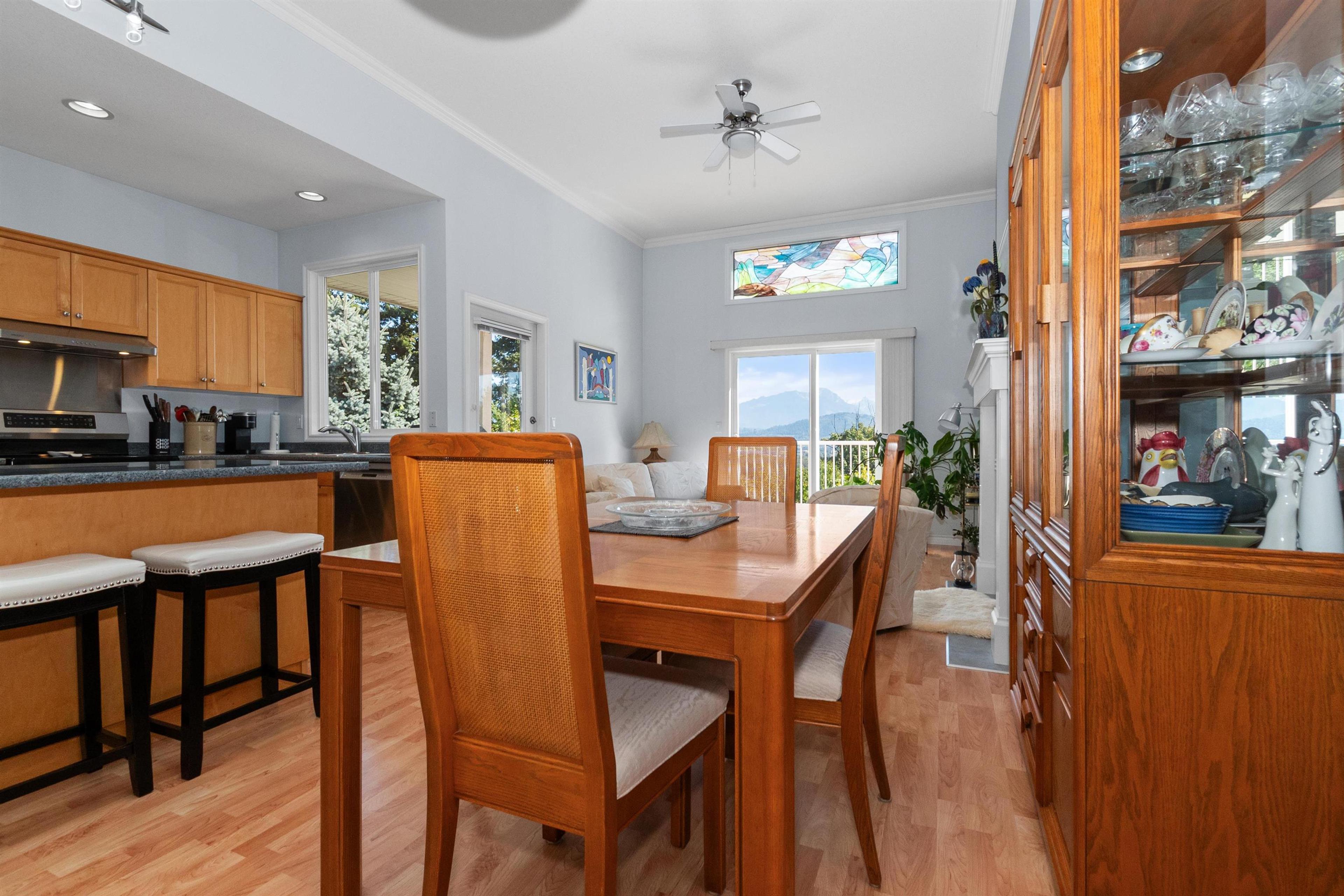 #47 8590 SUNRISE DRIVE - Image 9