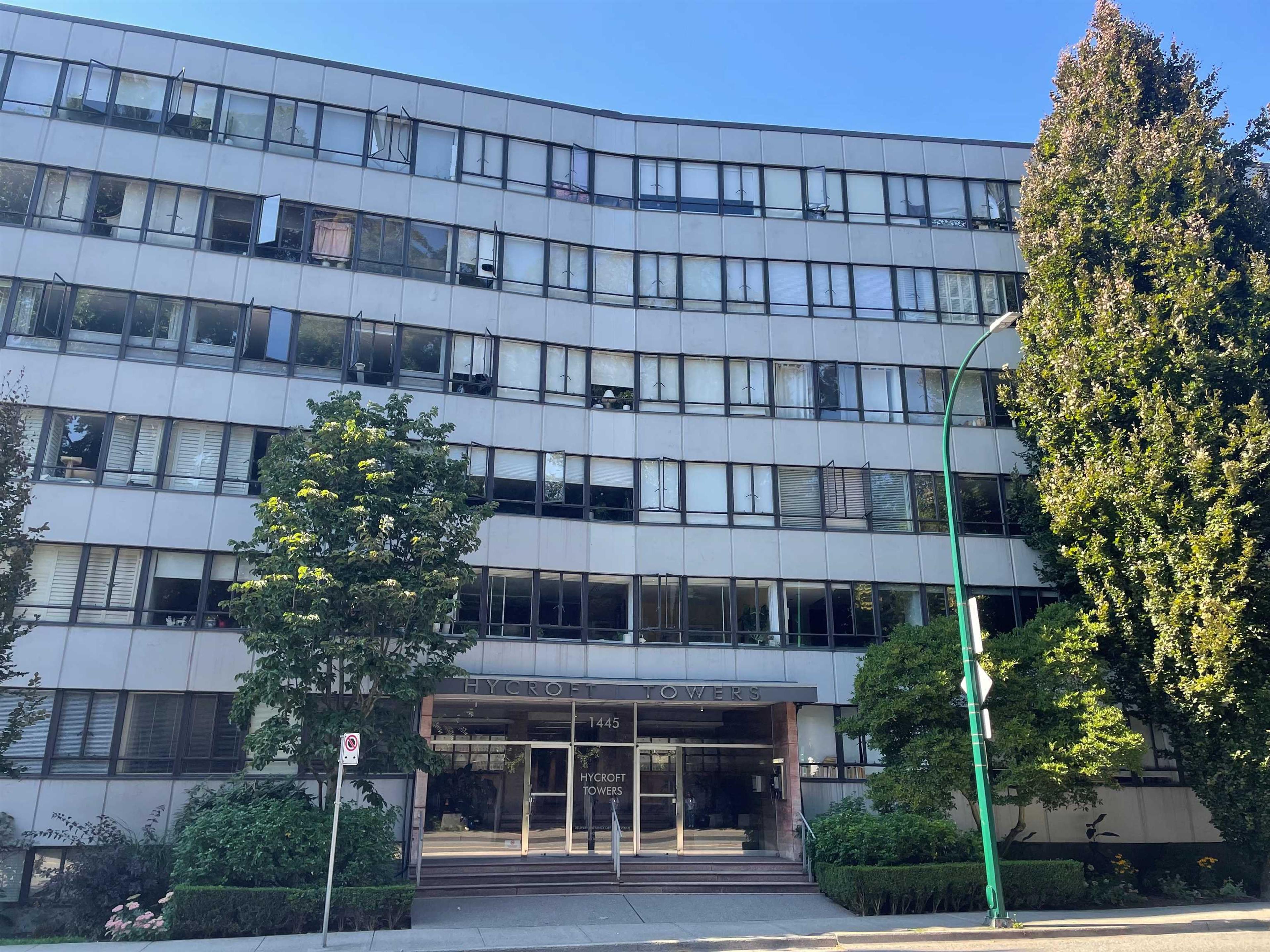#304 1445 MARPOLE AVENUE - Image 2