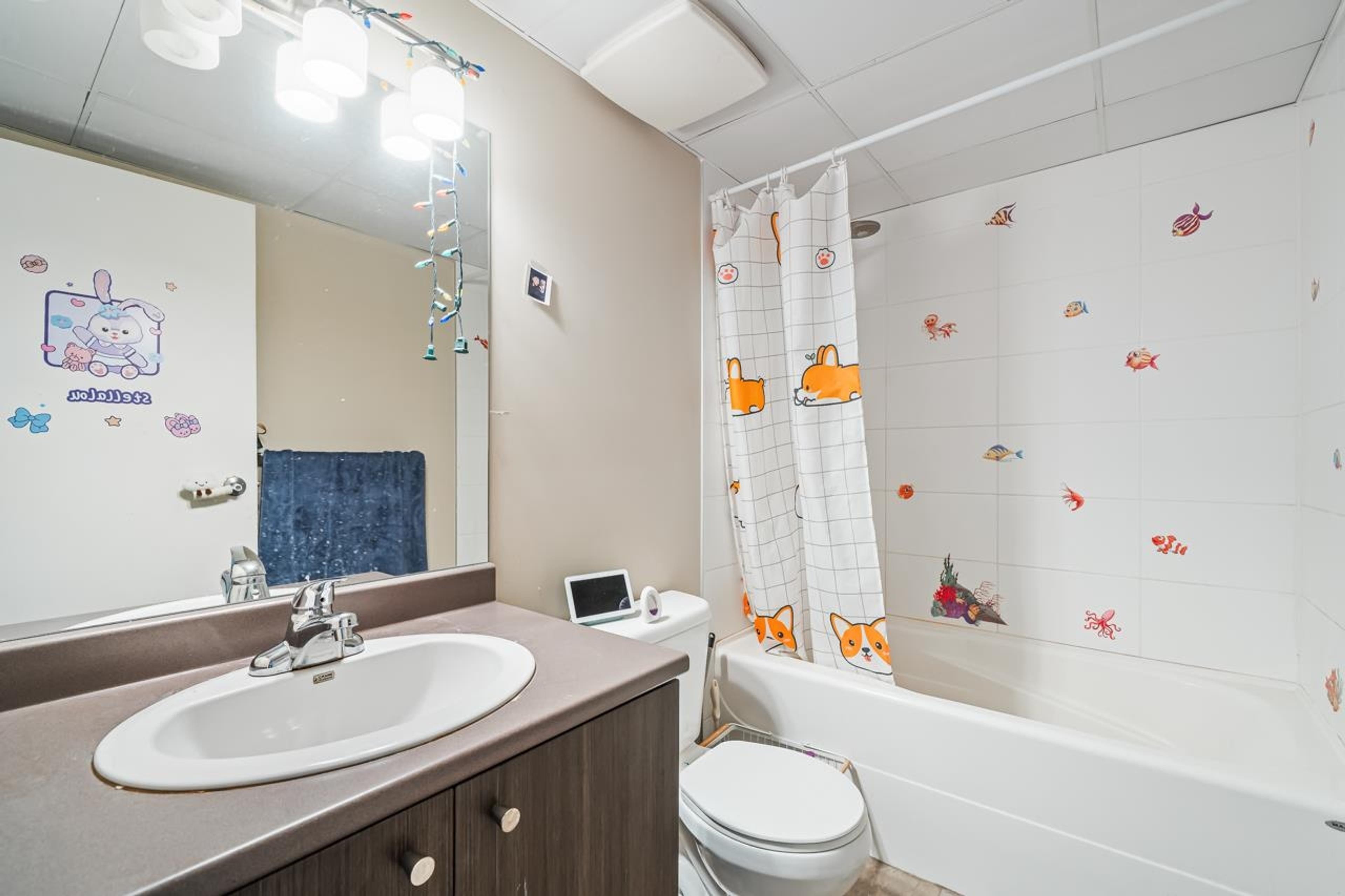 #686 4133 STOLBERG STREET - Image 21