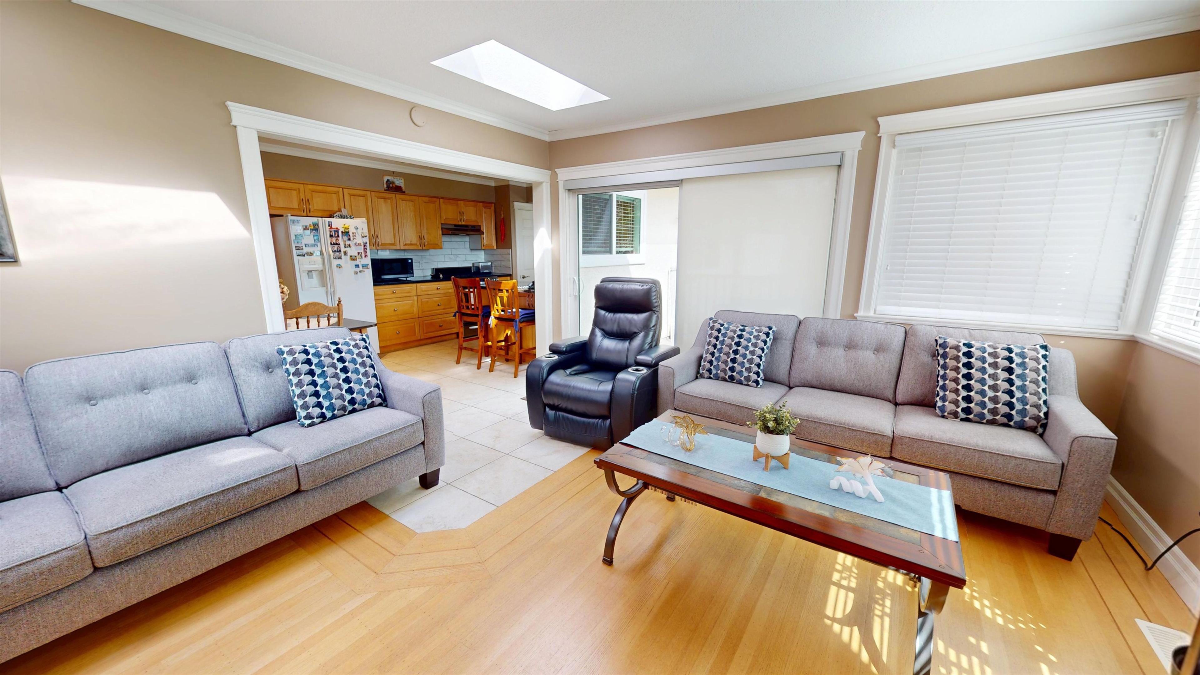 2198 HAVERSLEY AVENUE - Image 17