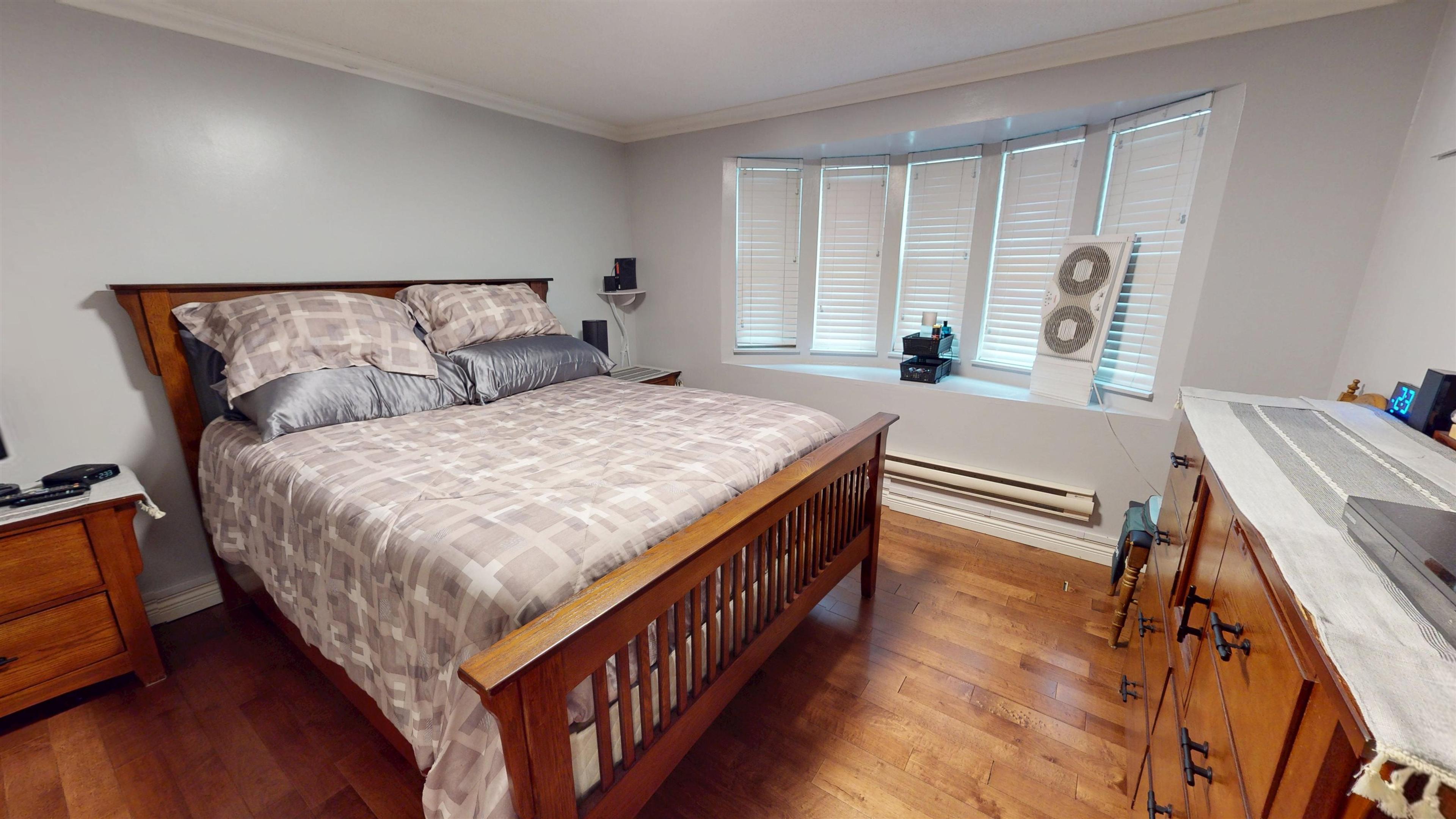 2198 HAVERSLEY AVENUE - Image 3