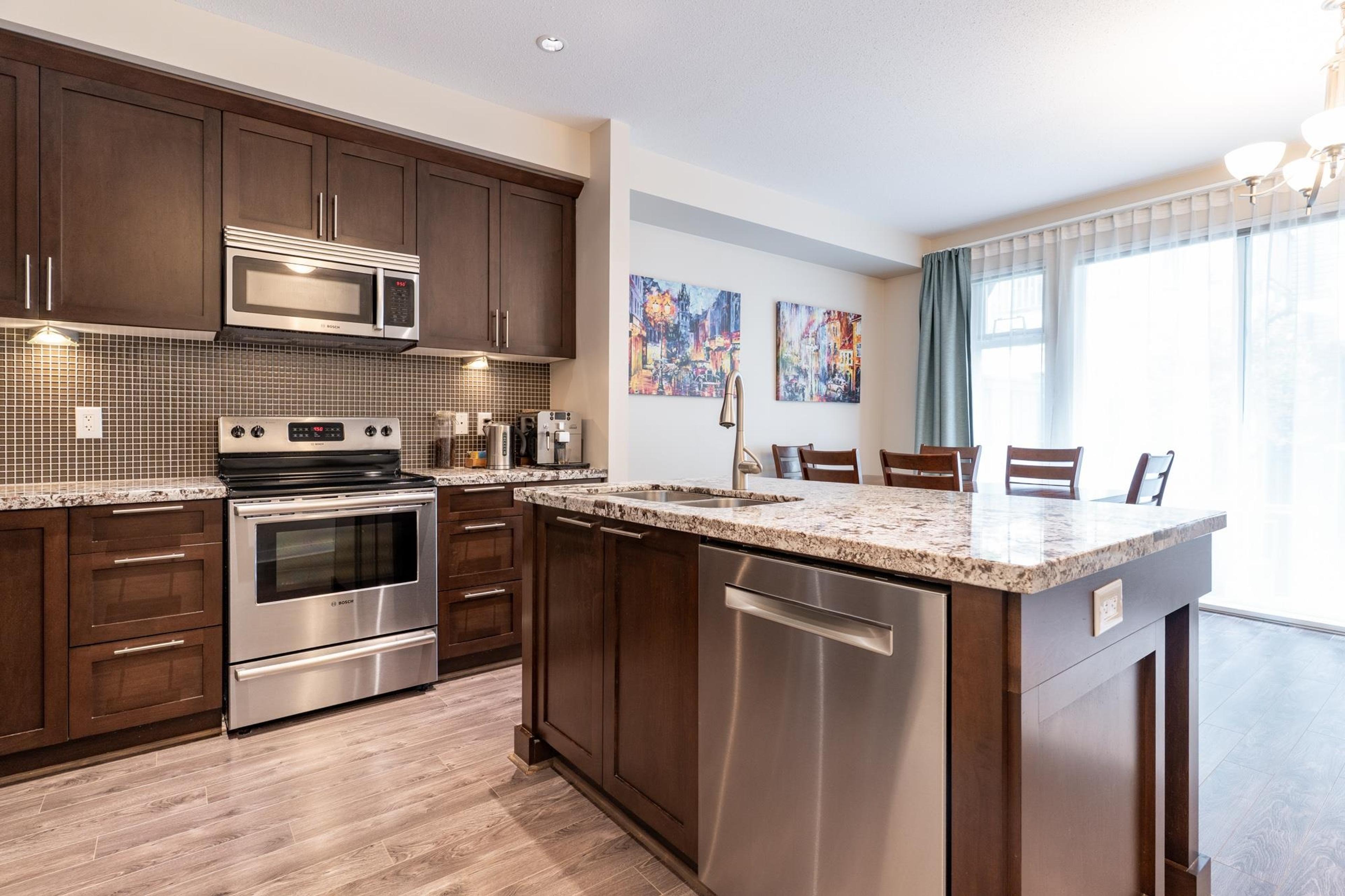1460 SOUTHVIEW STREET - Image 13