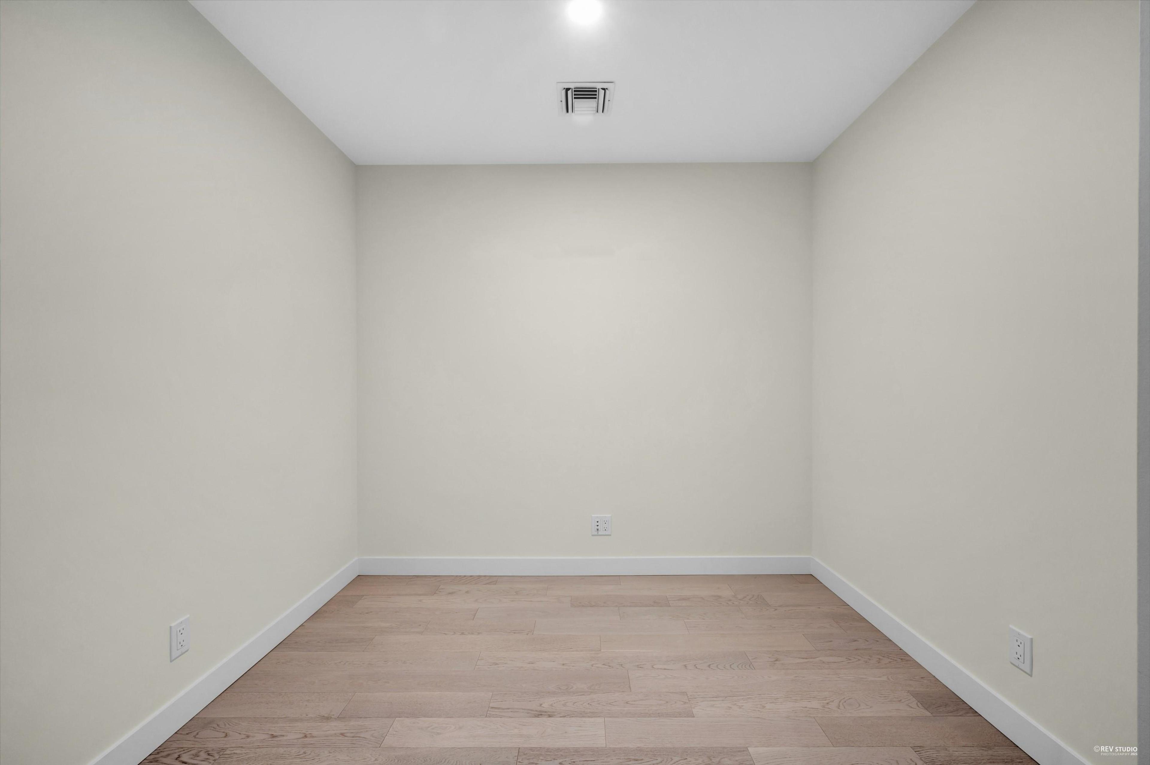 #707 6811 PEARSON WAY - Image 20
