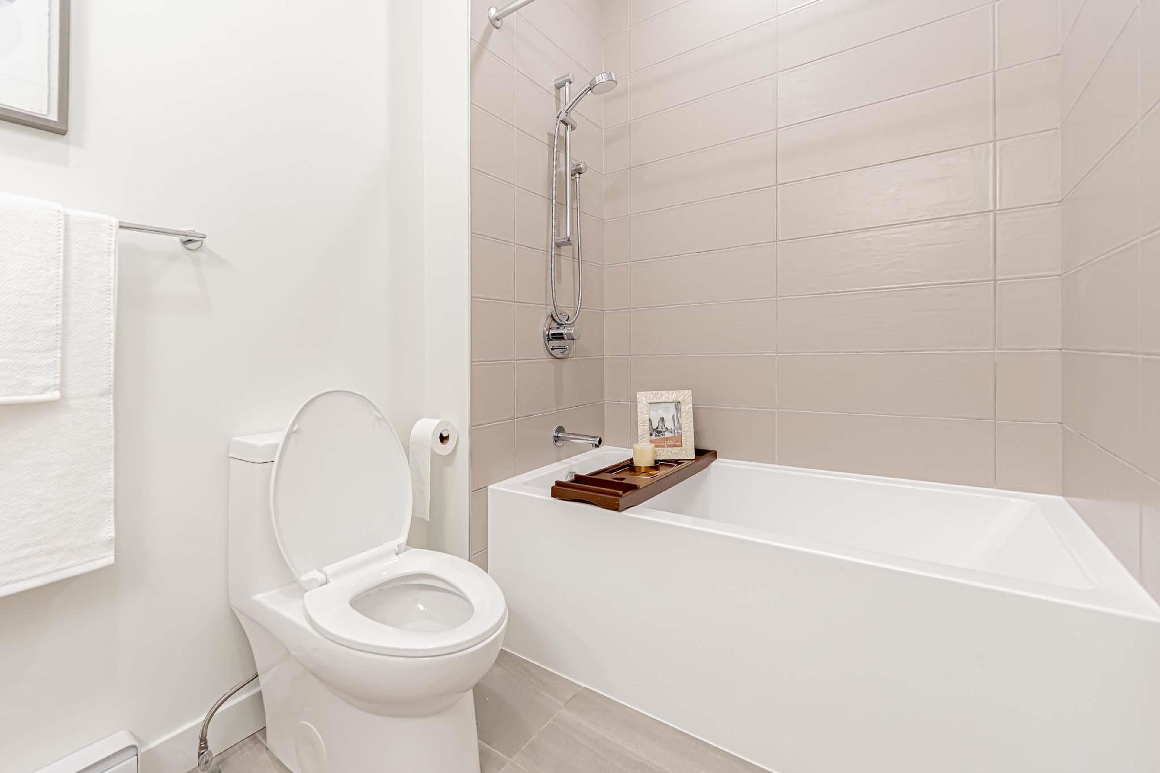 #112 3489 BAYCREST AVENUE - Image 22