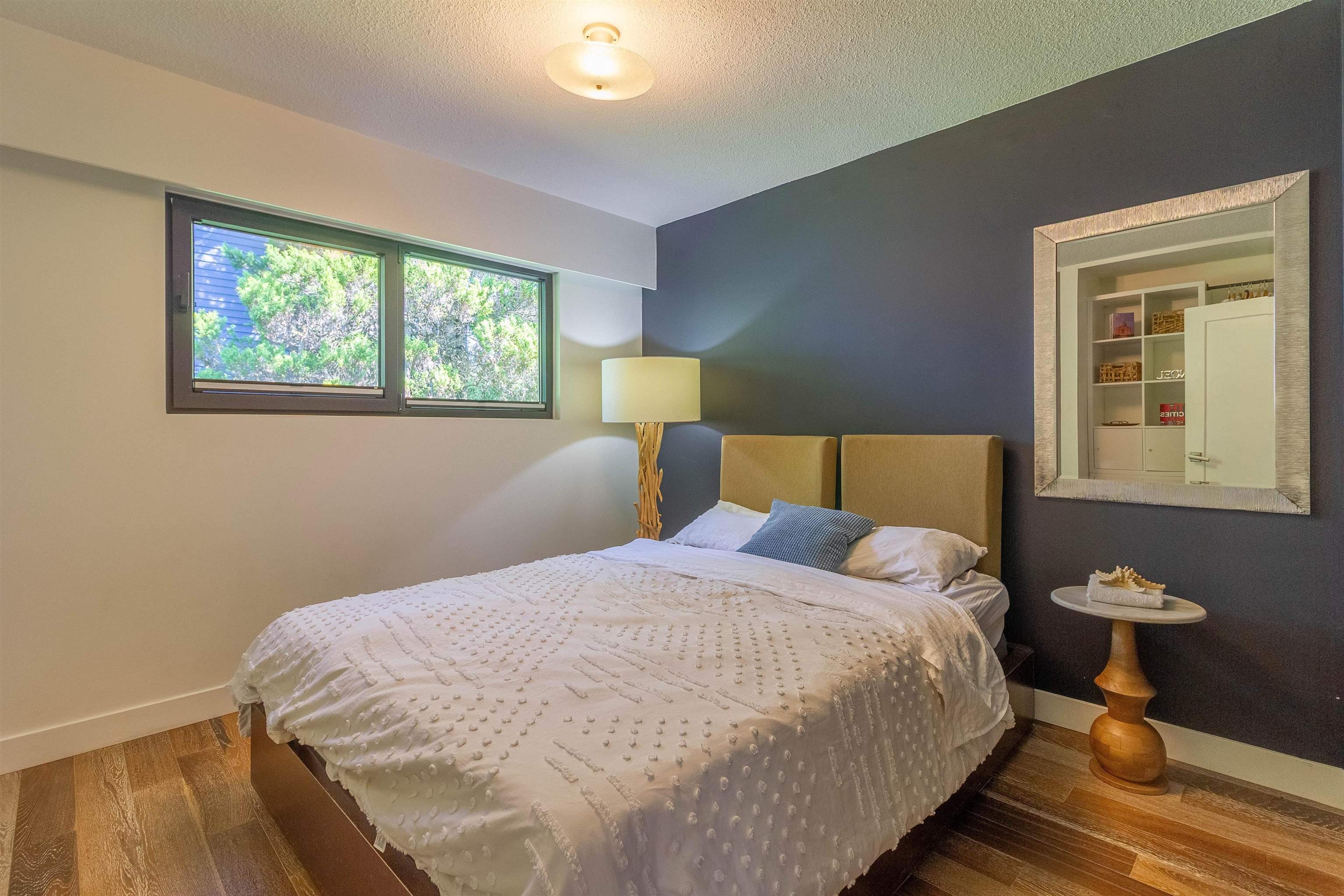 302 OXFORD DRIVE - Image 22