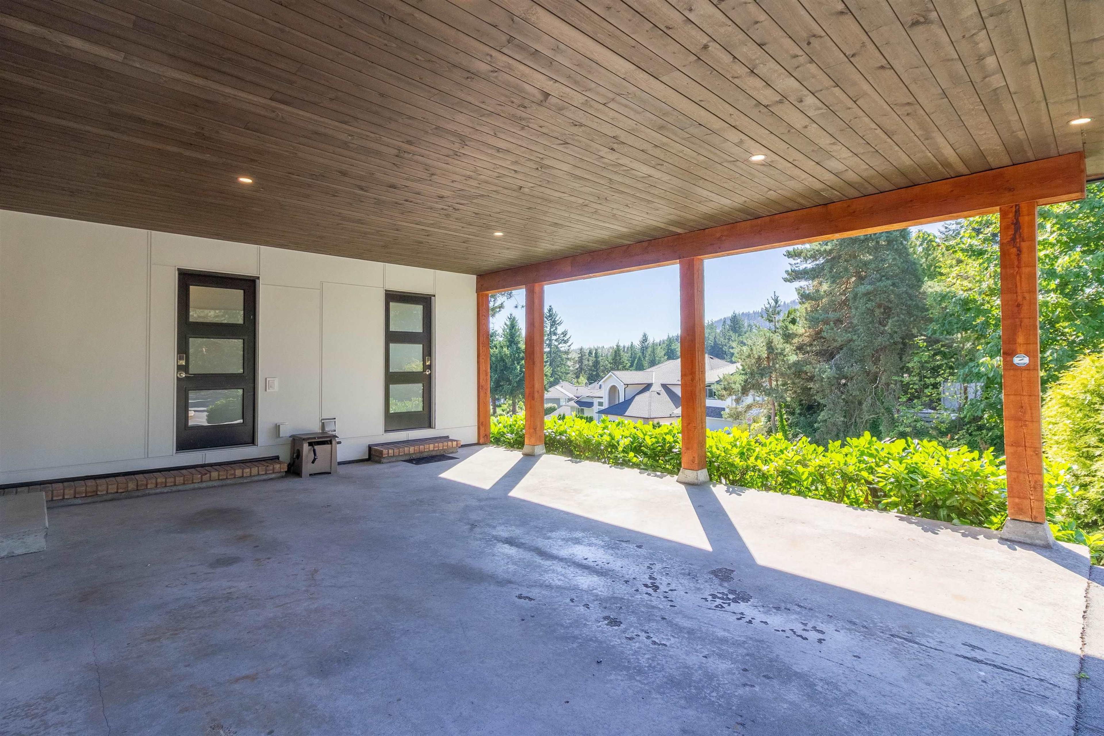 302 OXFORD DRIVE - Image 38