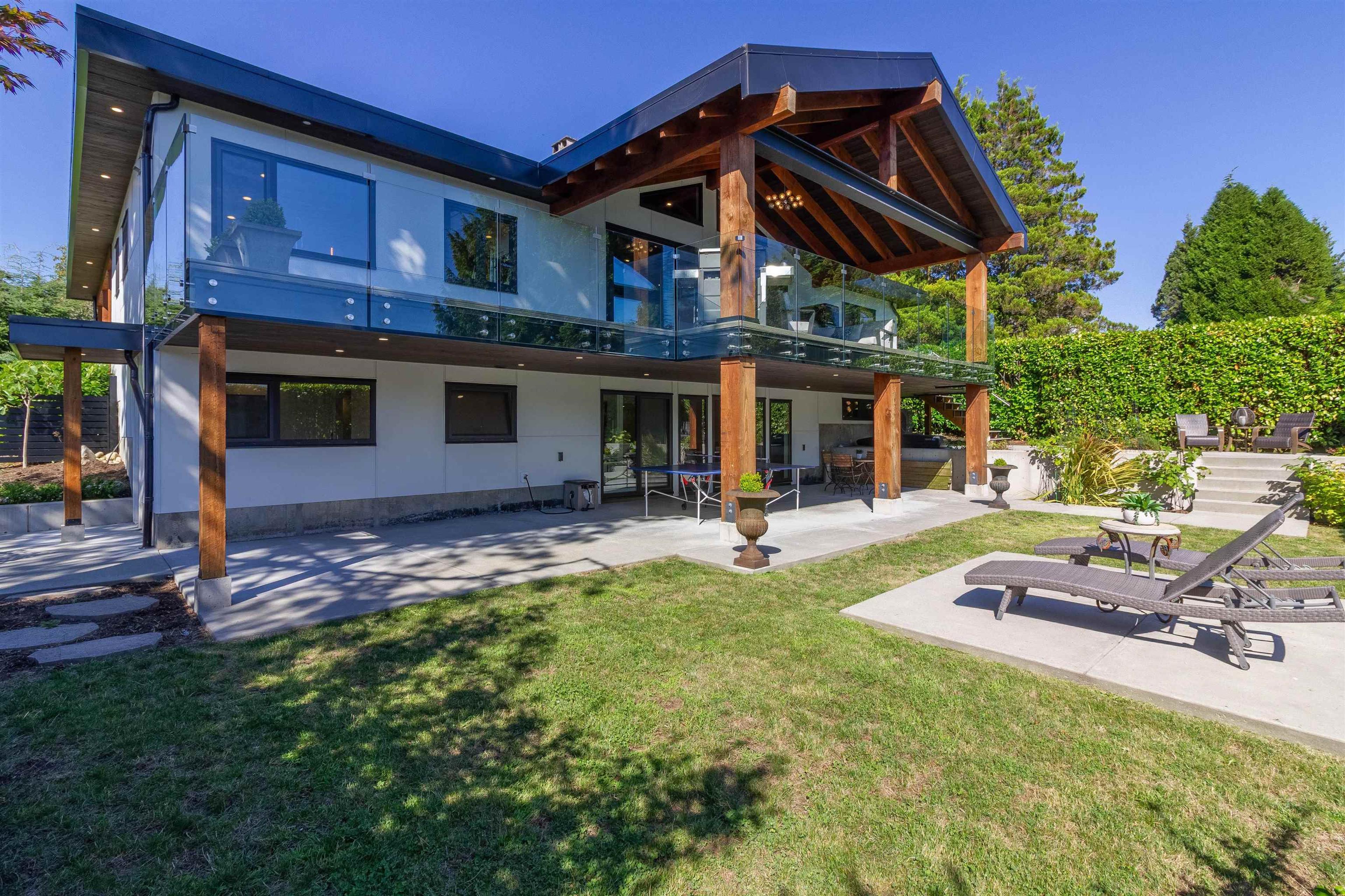 302 OXFORD DRIVE - Image 35