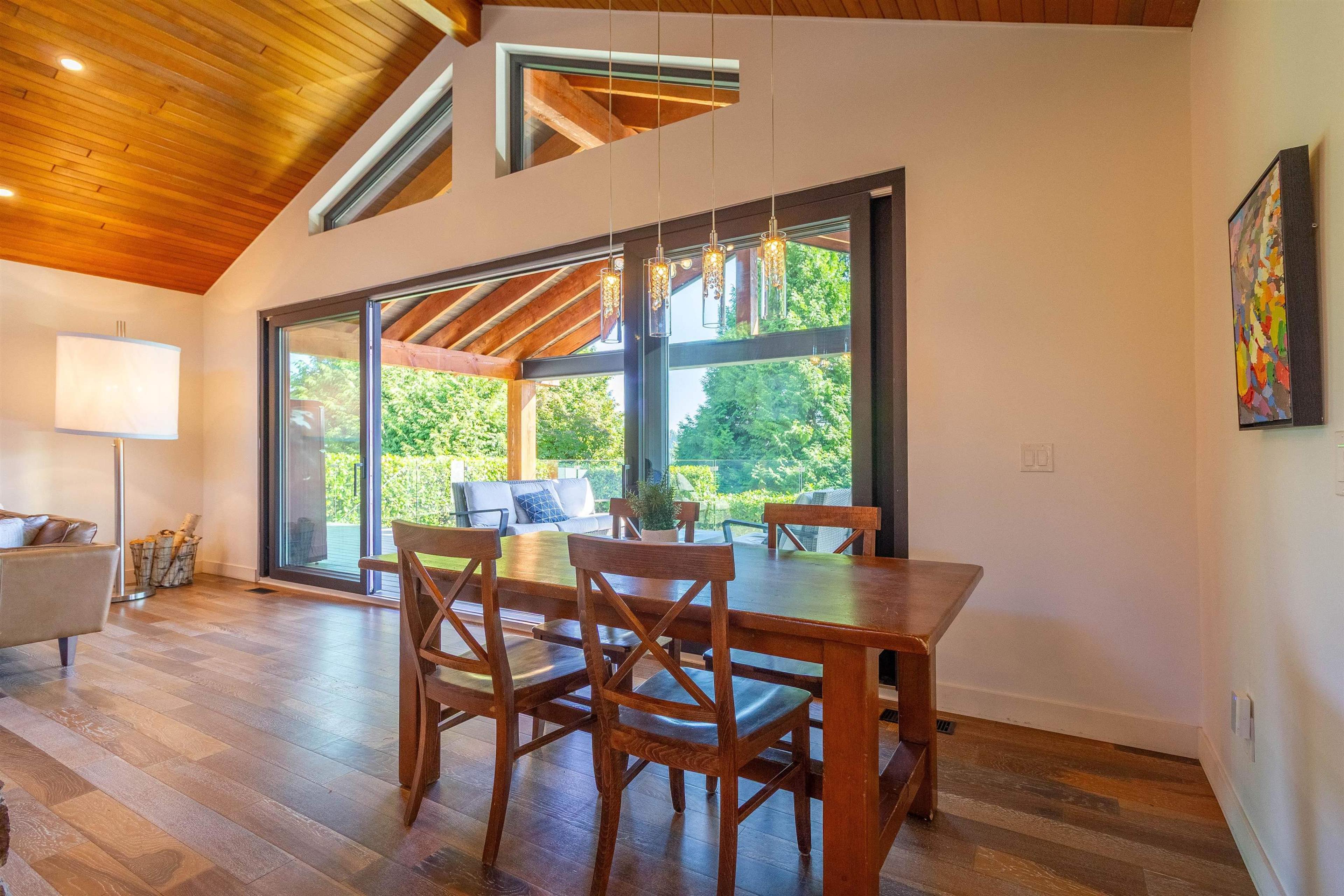 302 OXFORD DRIVE - Image 4