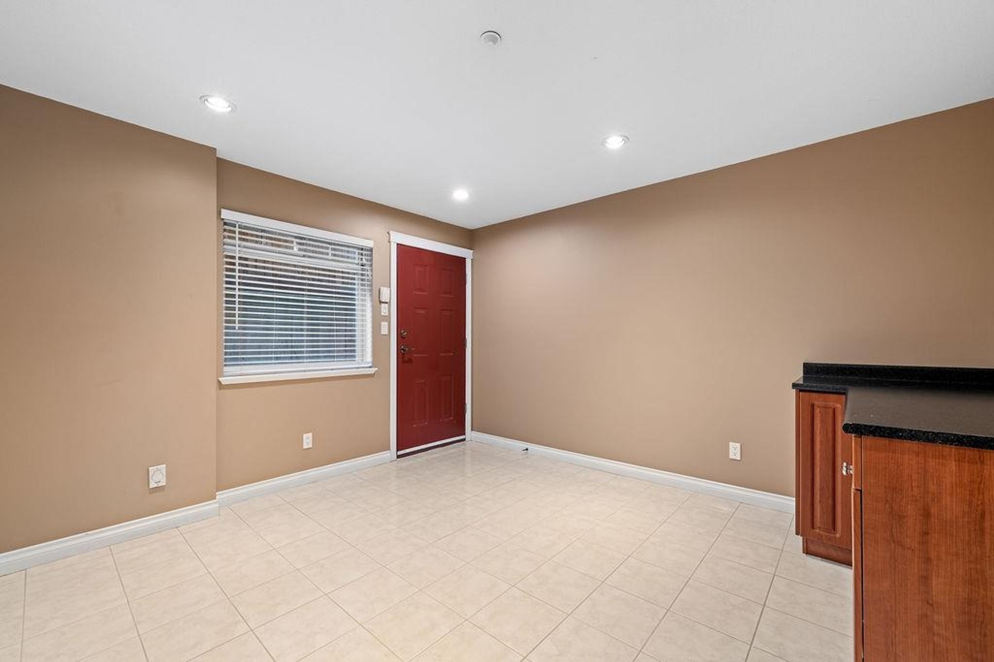 1254 E 11TH AVENUE - Image 23