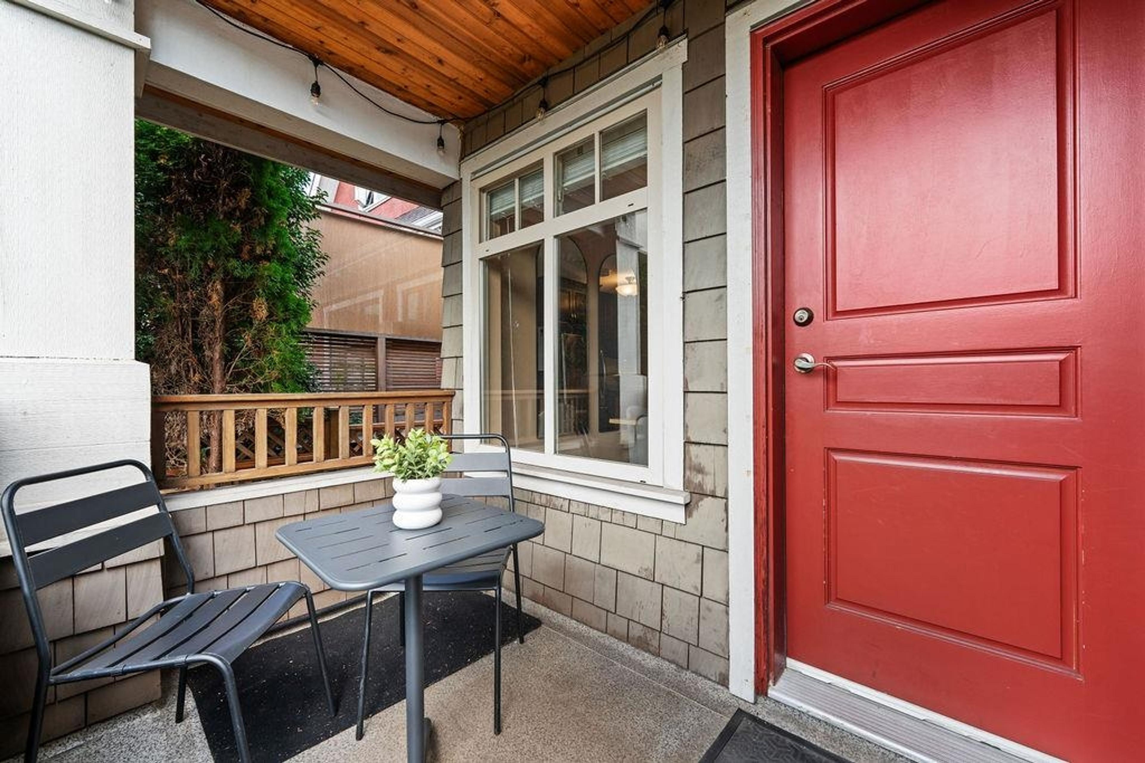 1254 E 11TH AVENUE - Image 20