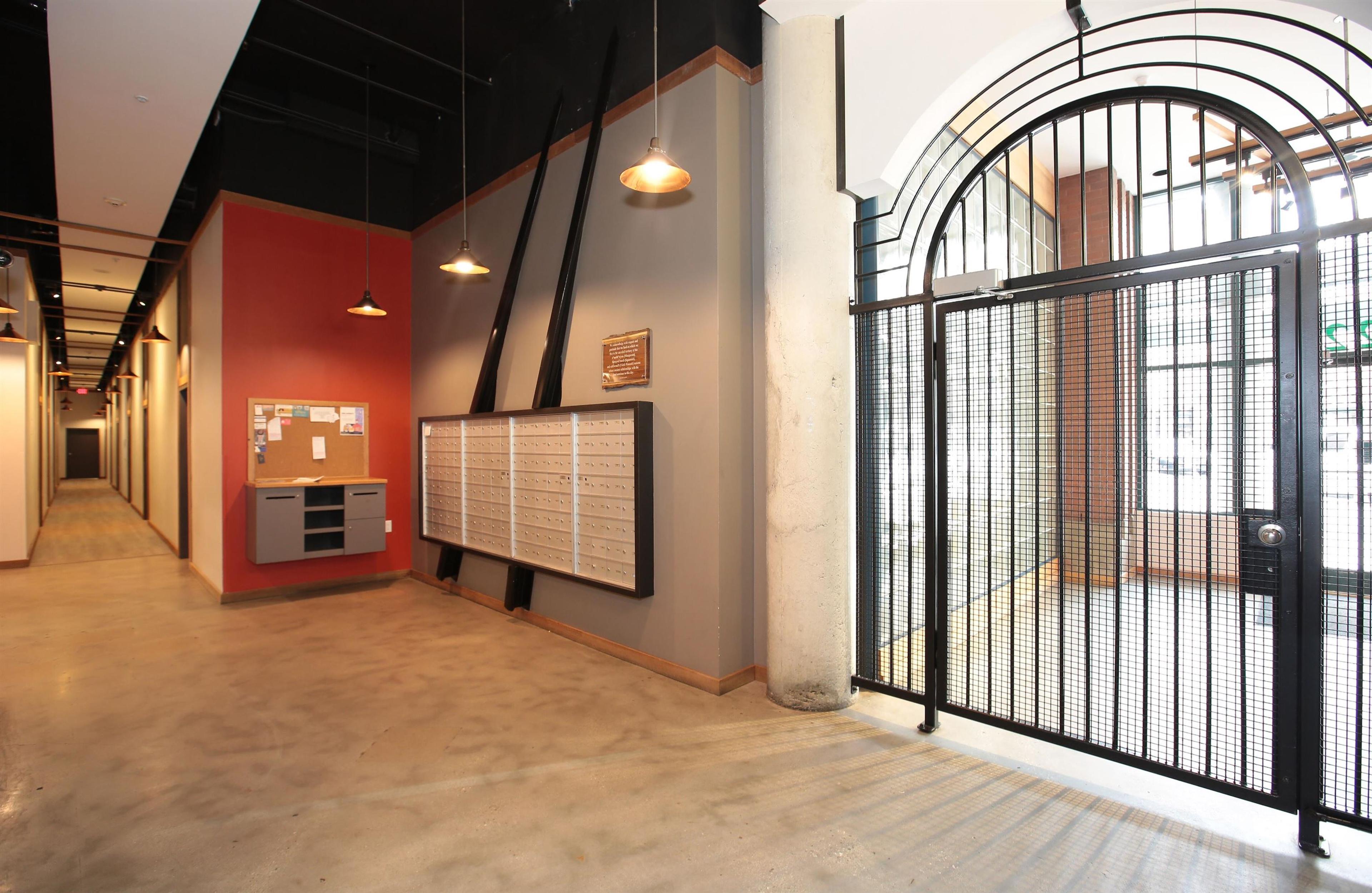 #511 22 E CORDOVA STREET - Image 30