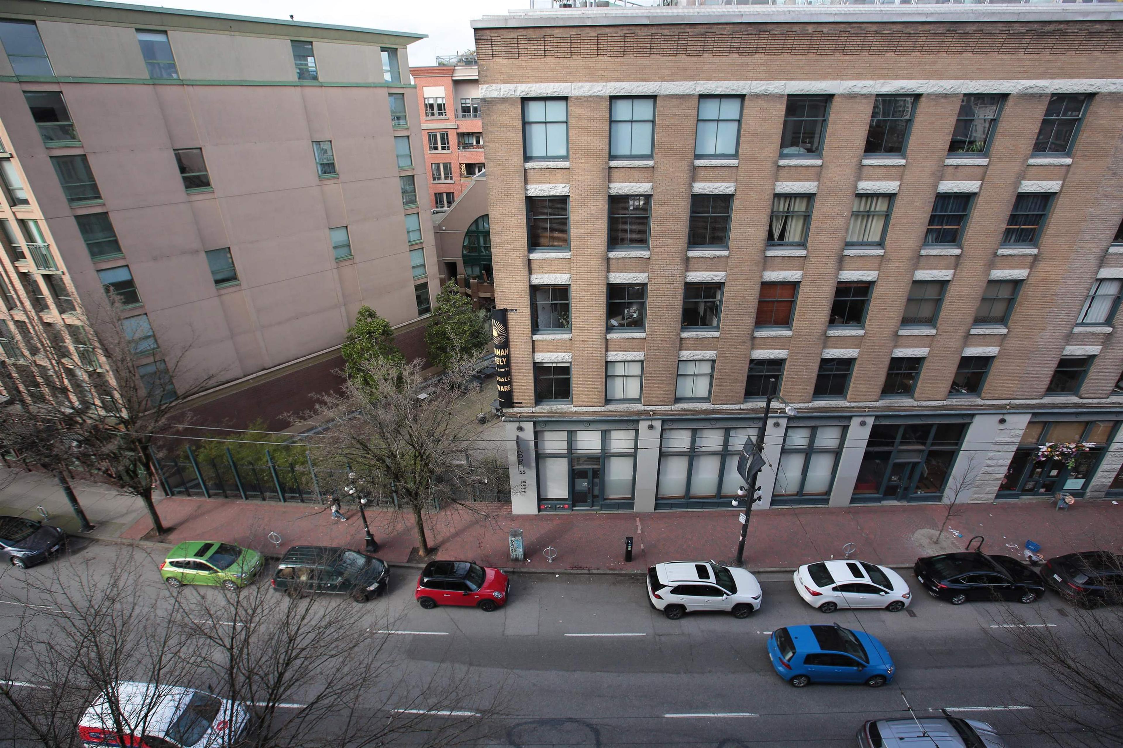 #511 22 E CORDOVA STREET - Image 25