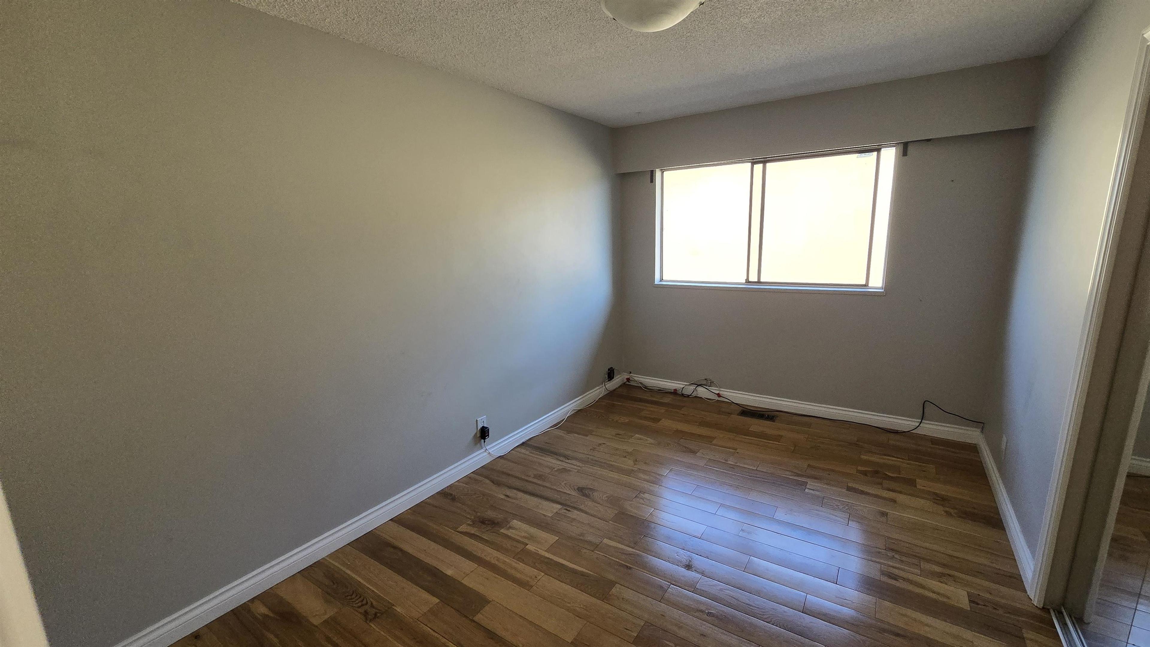 4340 RIVER ROAD - Image 14