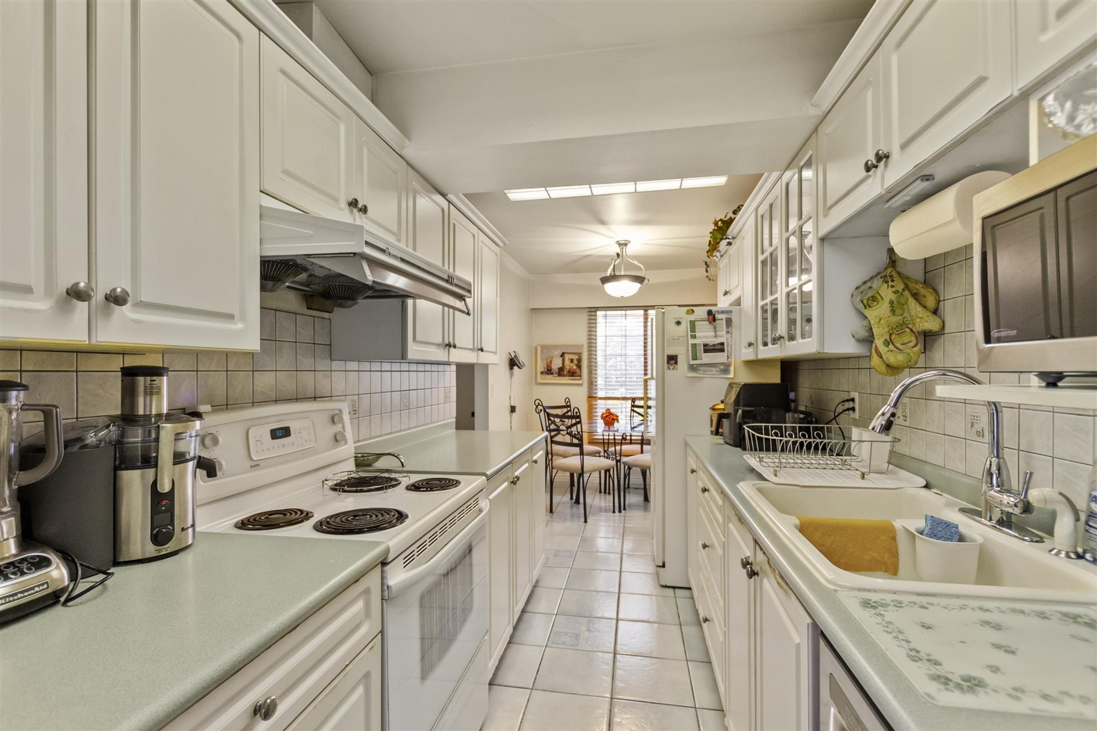 #34 5330 BROADWAY - Image 9