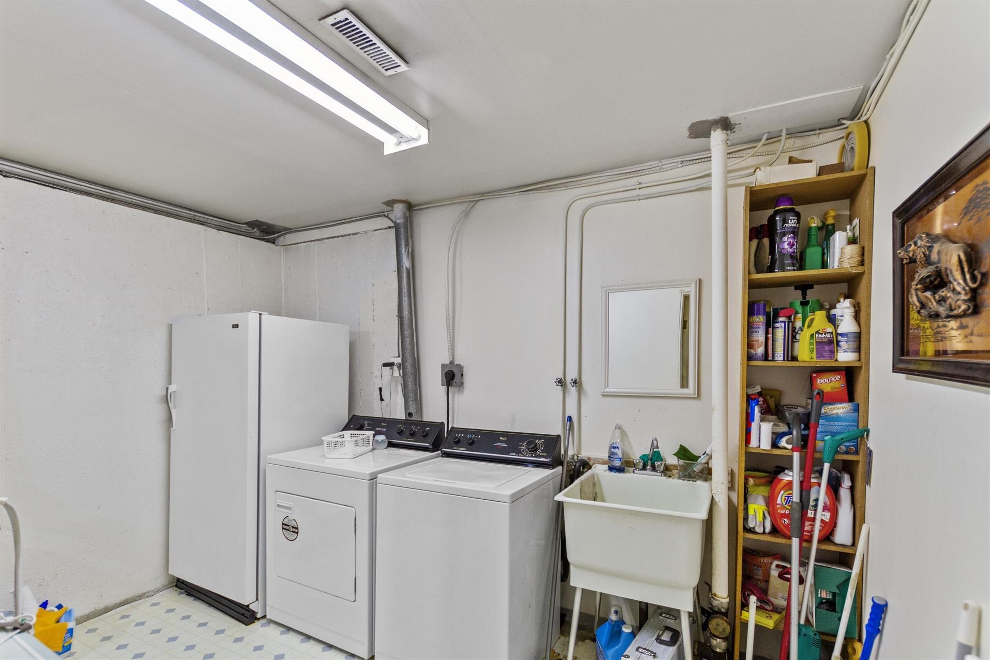 #34 5330 BROADWAY - Image 21