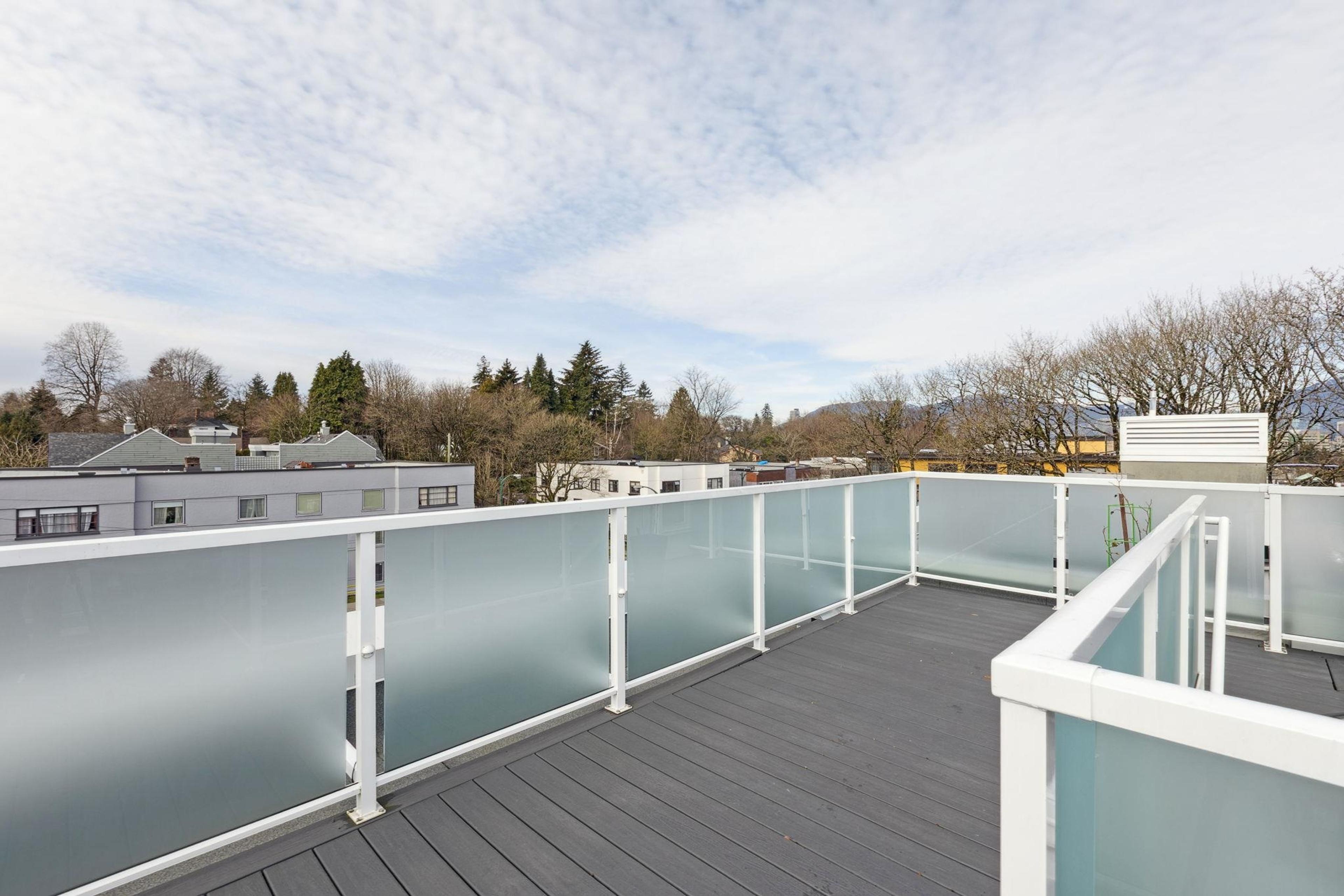 #307 980 W 22ND AVENUE - Image 19