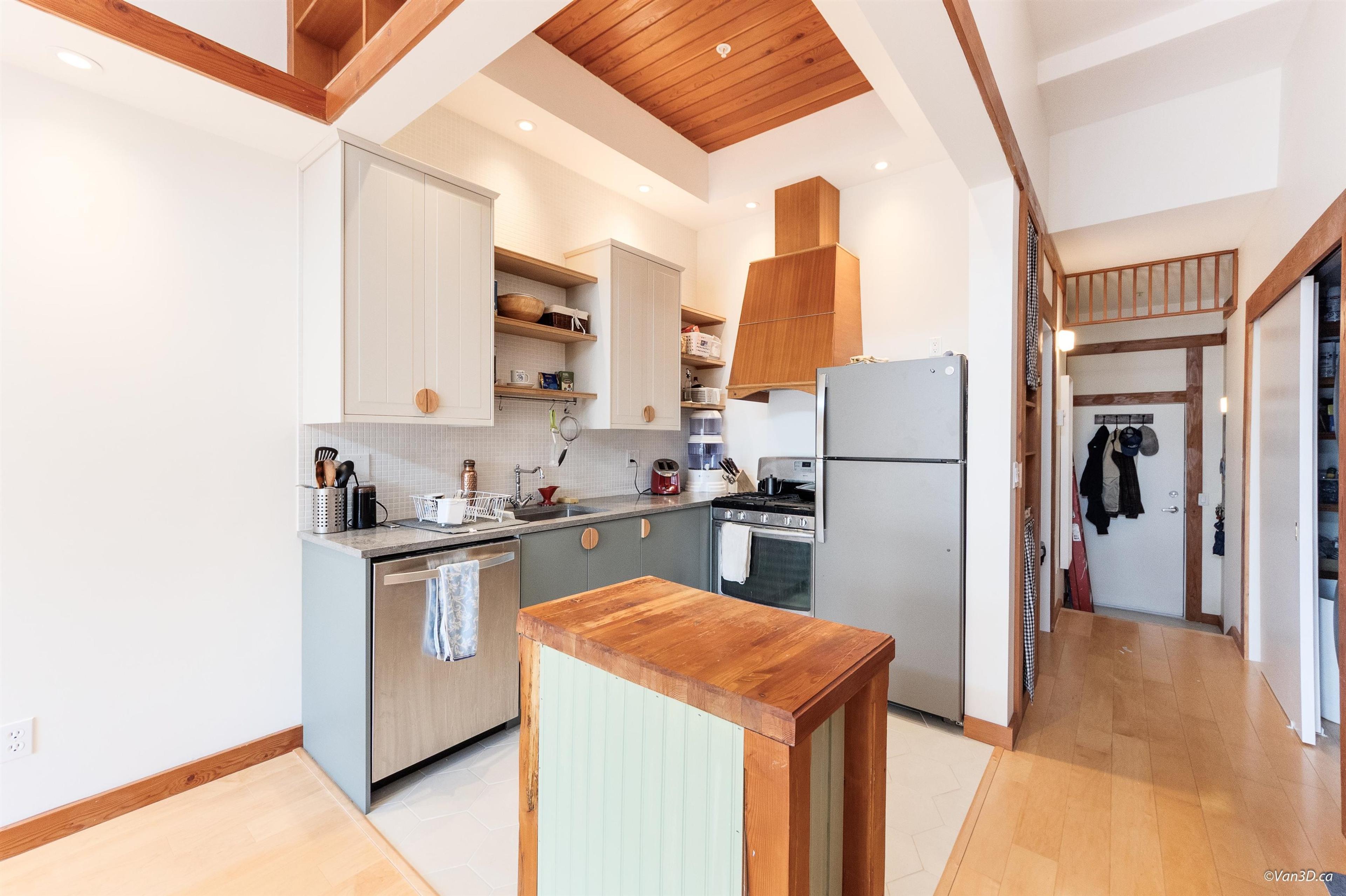 #307 980 W 22ND AVENUE - Image 10