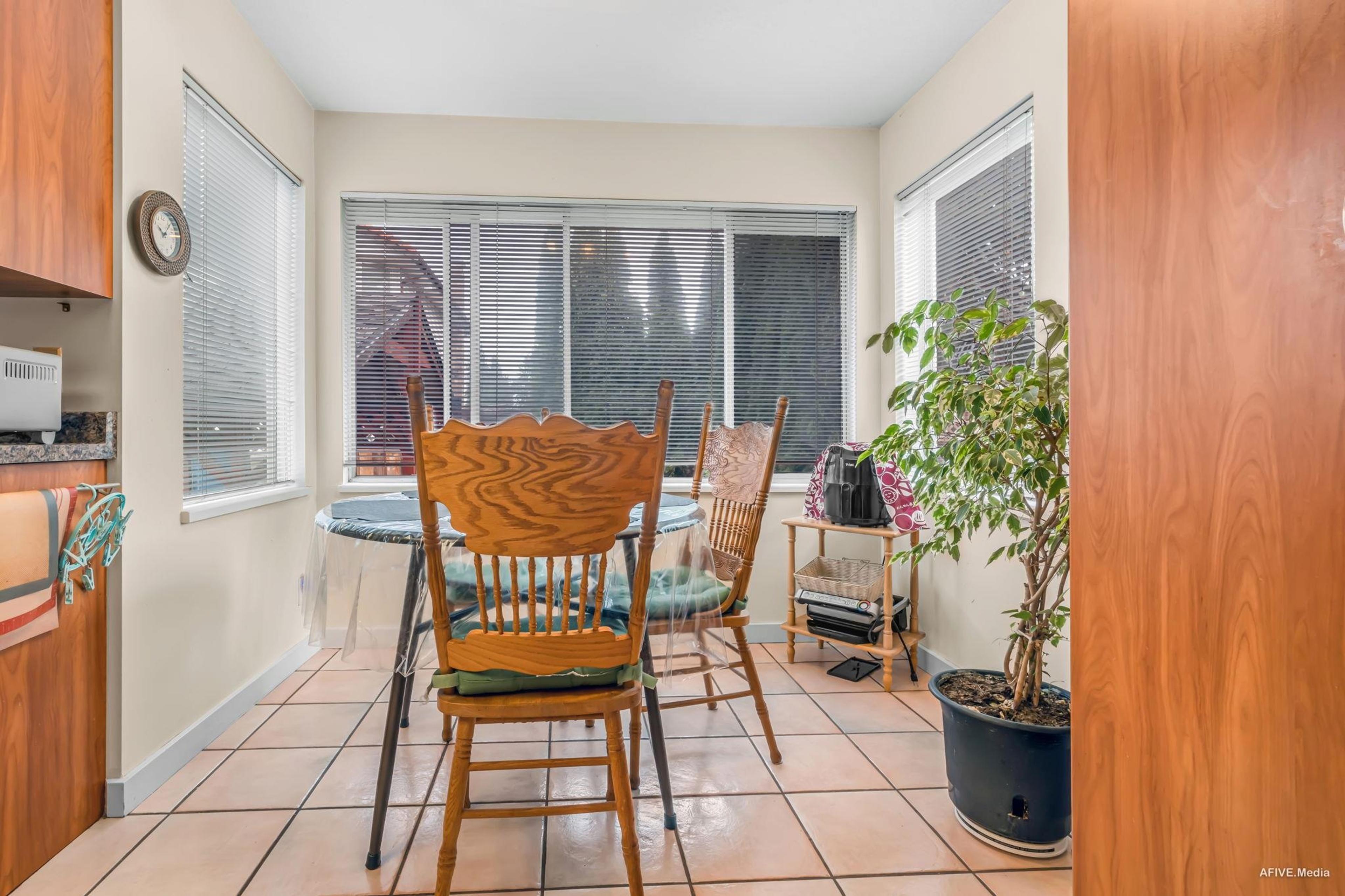 2713 MARA DRIVE - Image 12