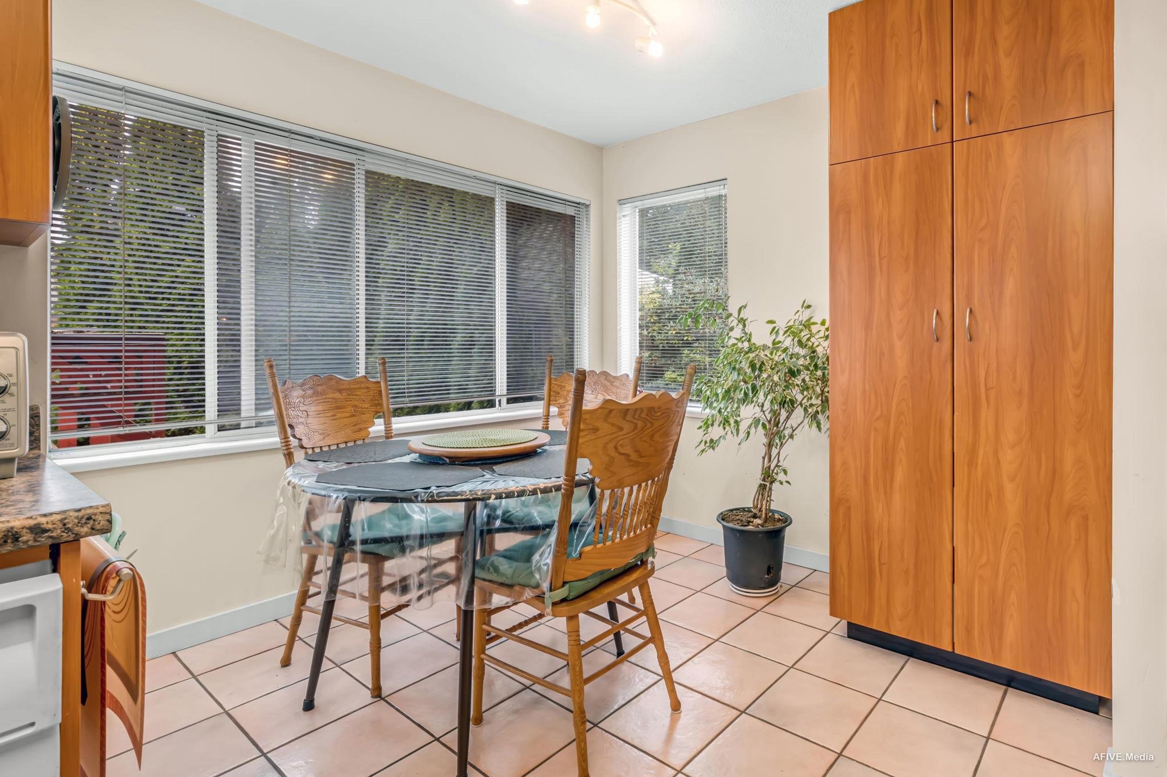 2713 MARA DRIVE - Image 11