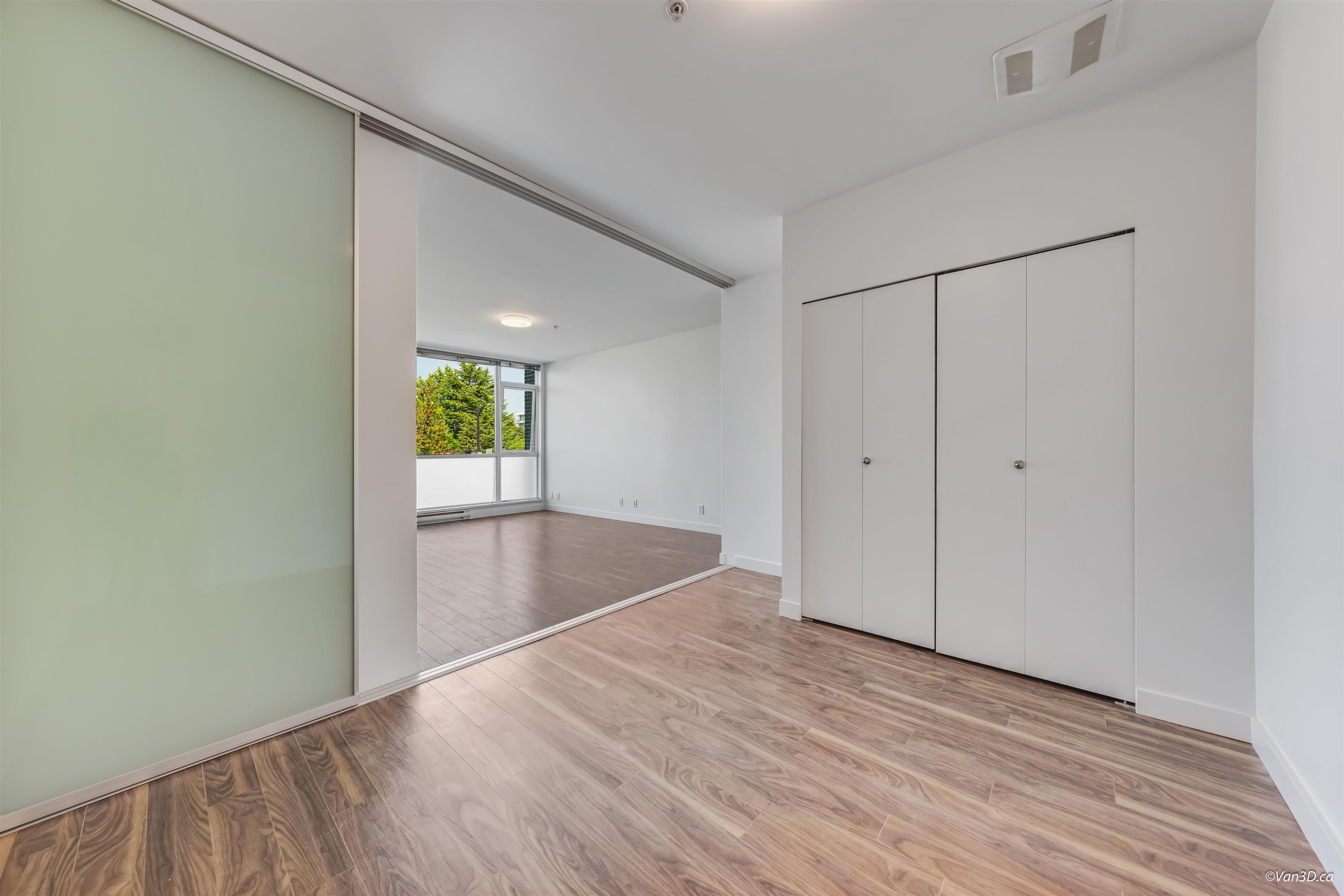 #210 2511 QUEBEC STREET - Image 6
