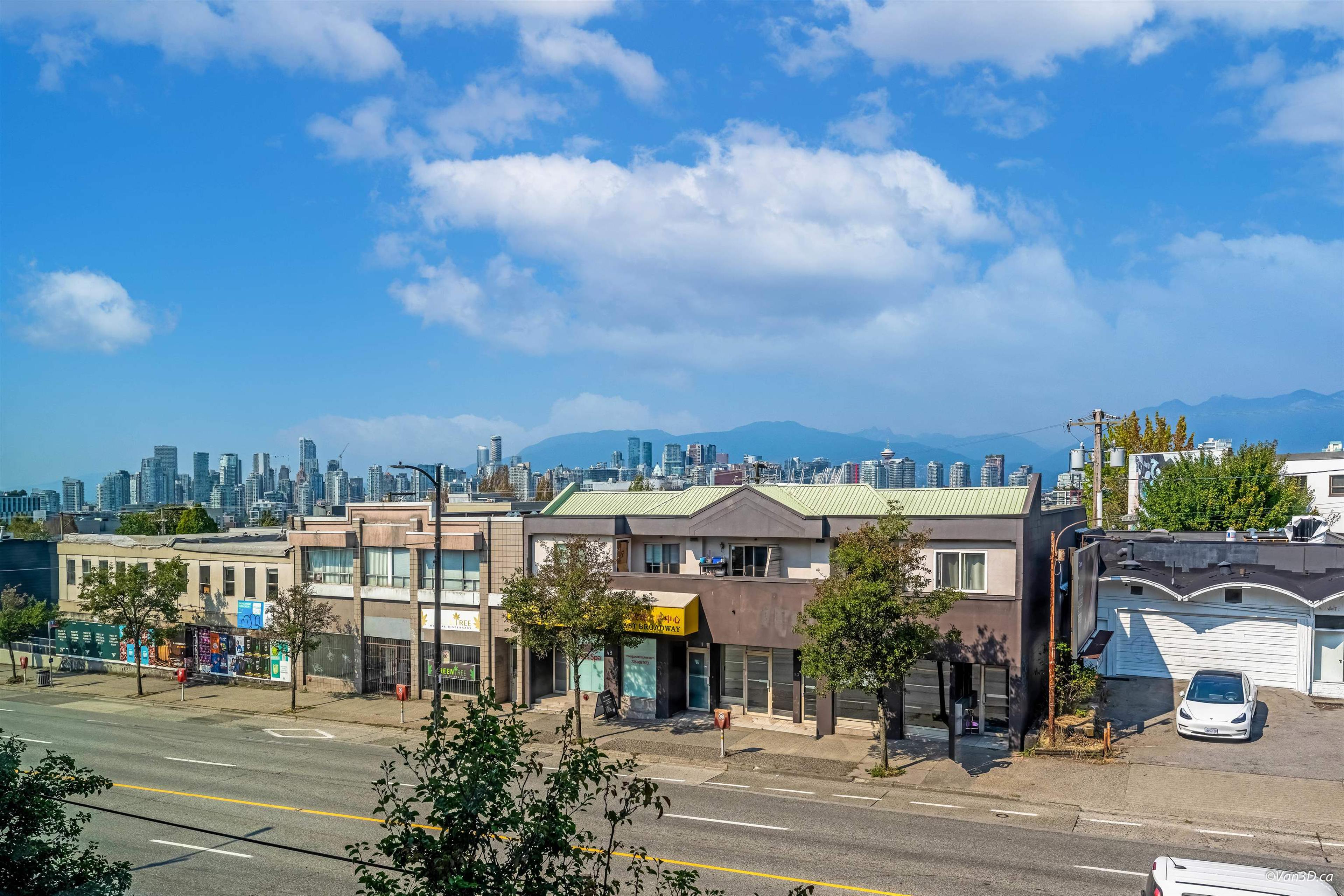 #210 2511 QUEBEC STREET - Image 15