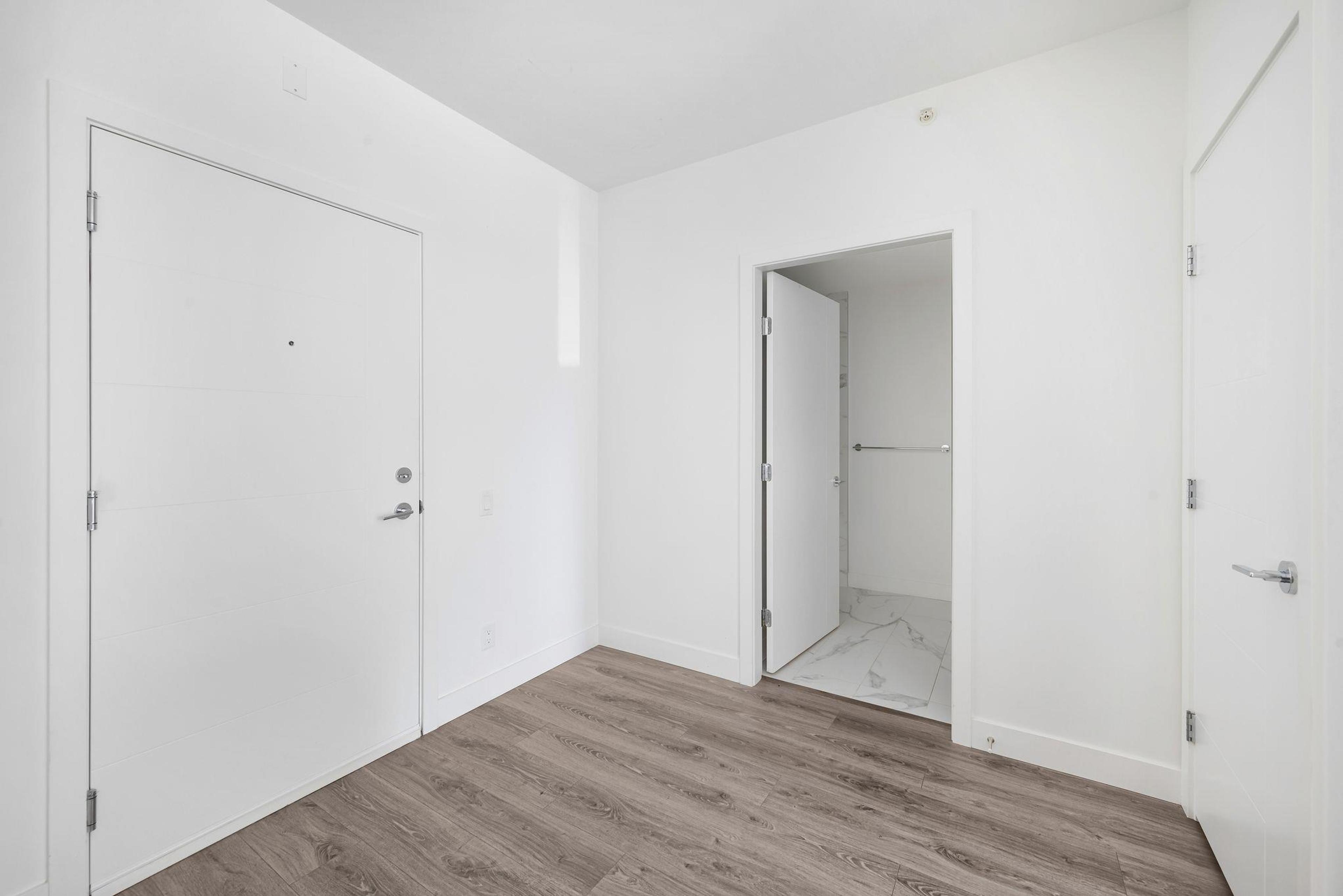 #102 700 CLARKE ROAD - Image 5