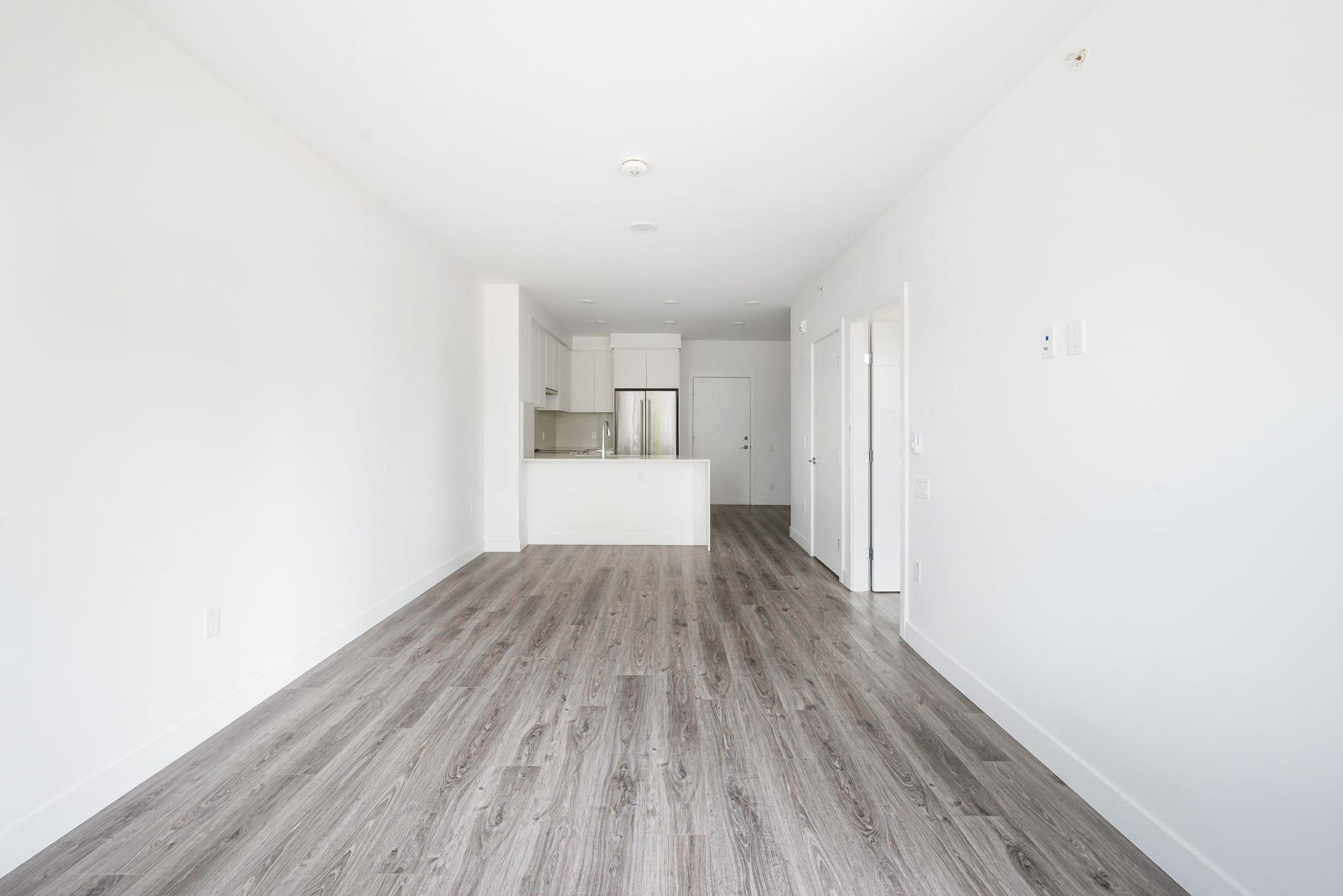 #102 700 CLARKE ROAD - Image 18