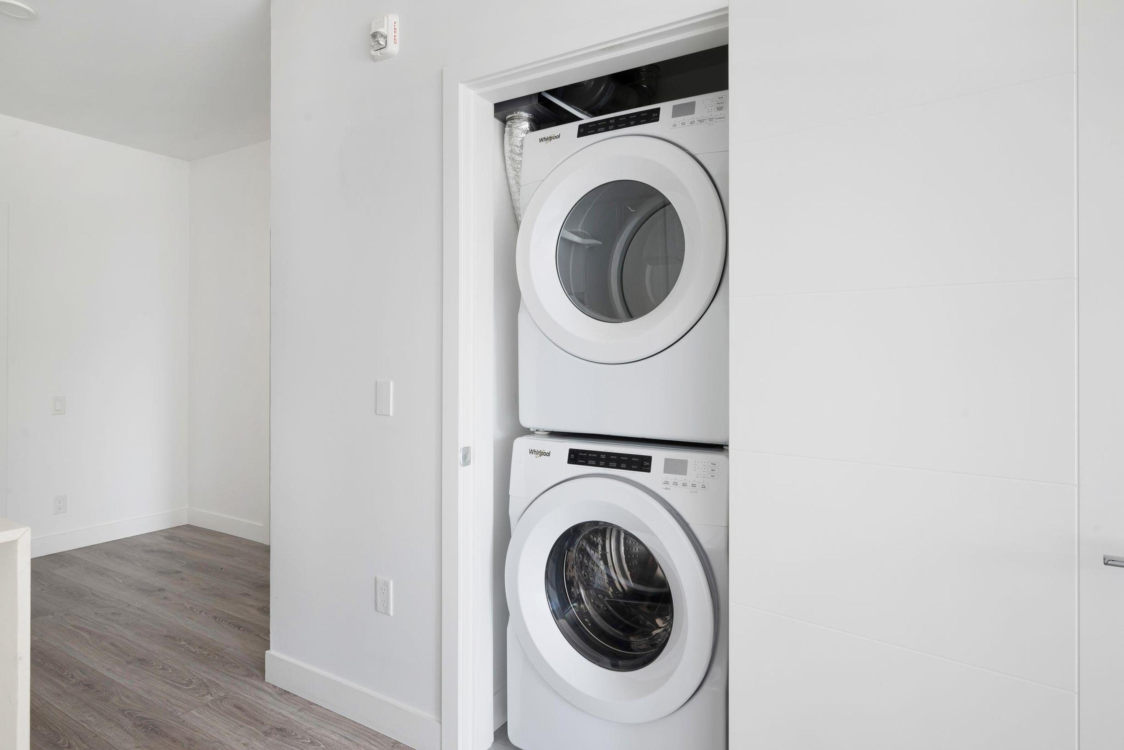 #102 700 CLARKE ROAD - Image 19