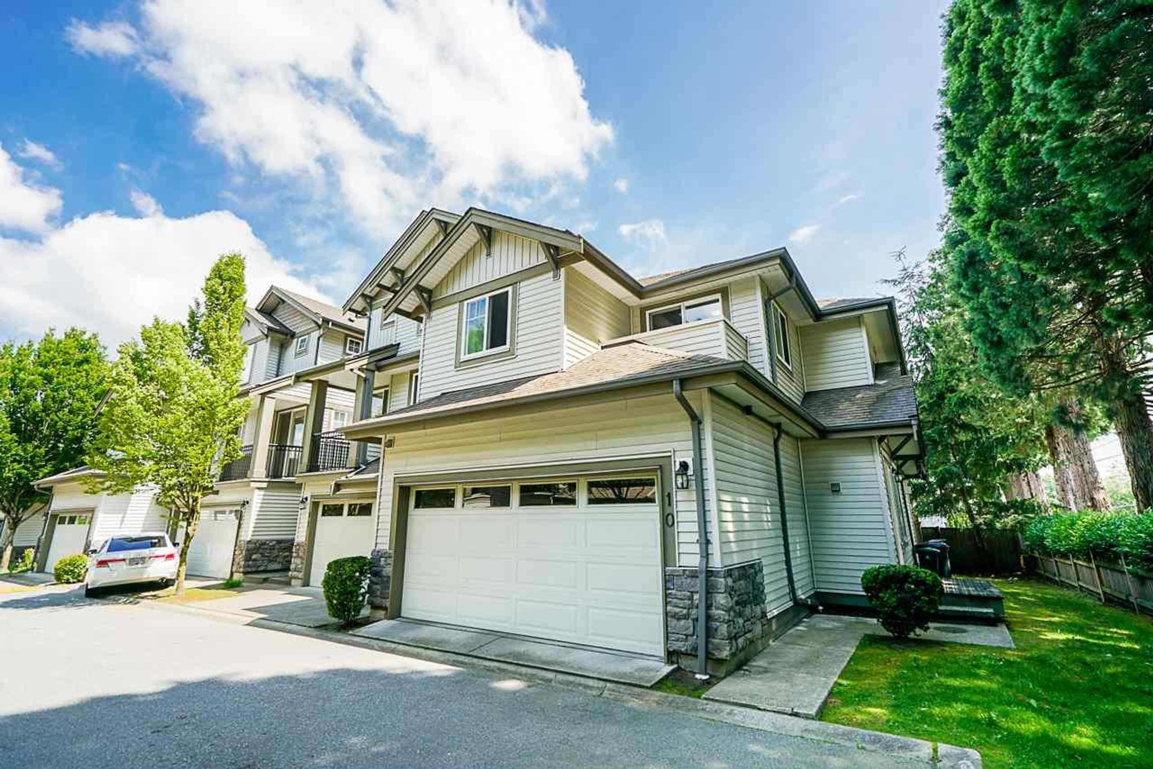 #10 14453 72 AVENUE - Image 2