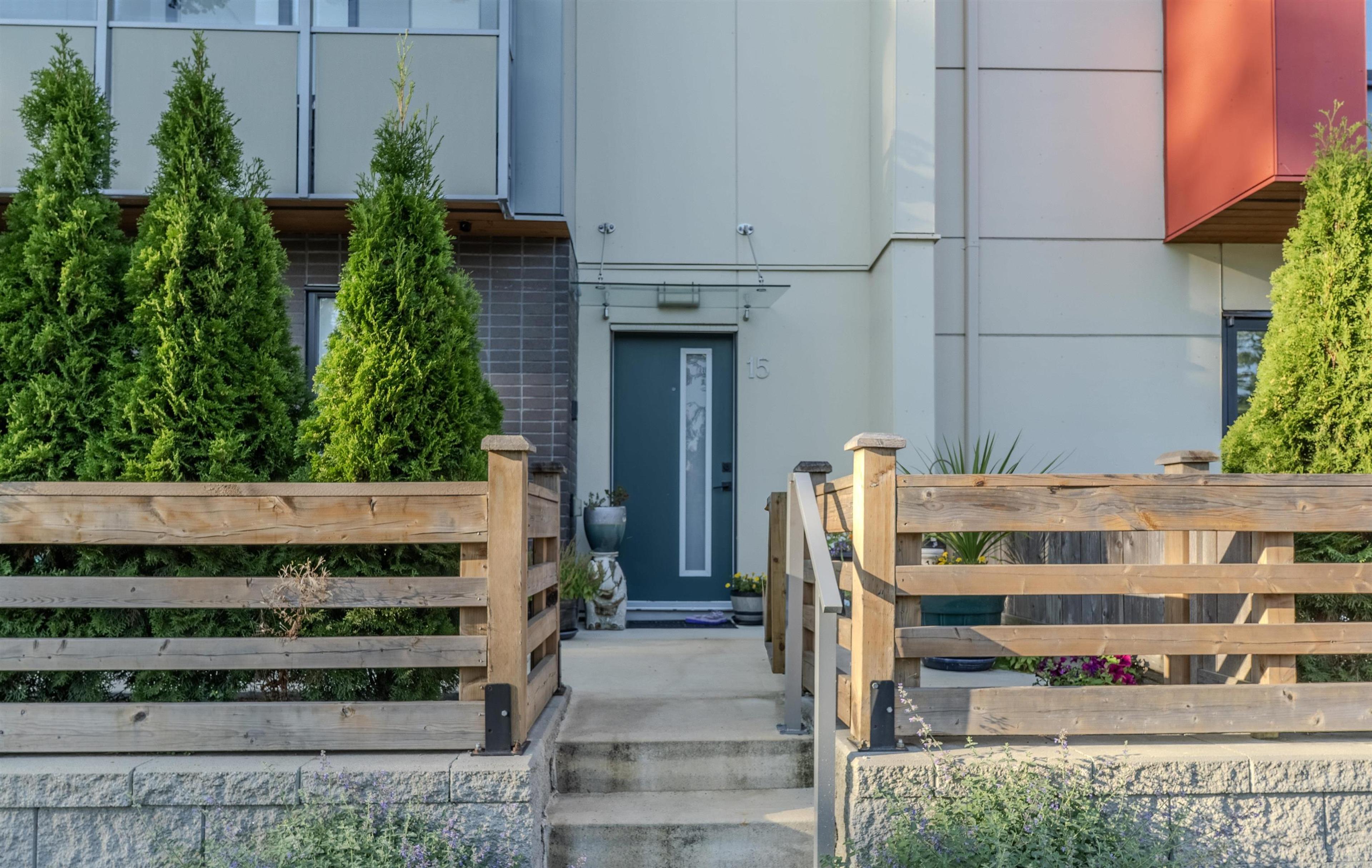 #15 5858 132 STREET - Image 36