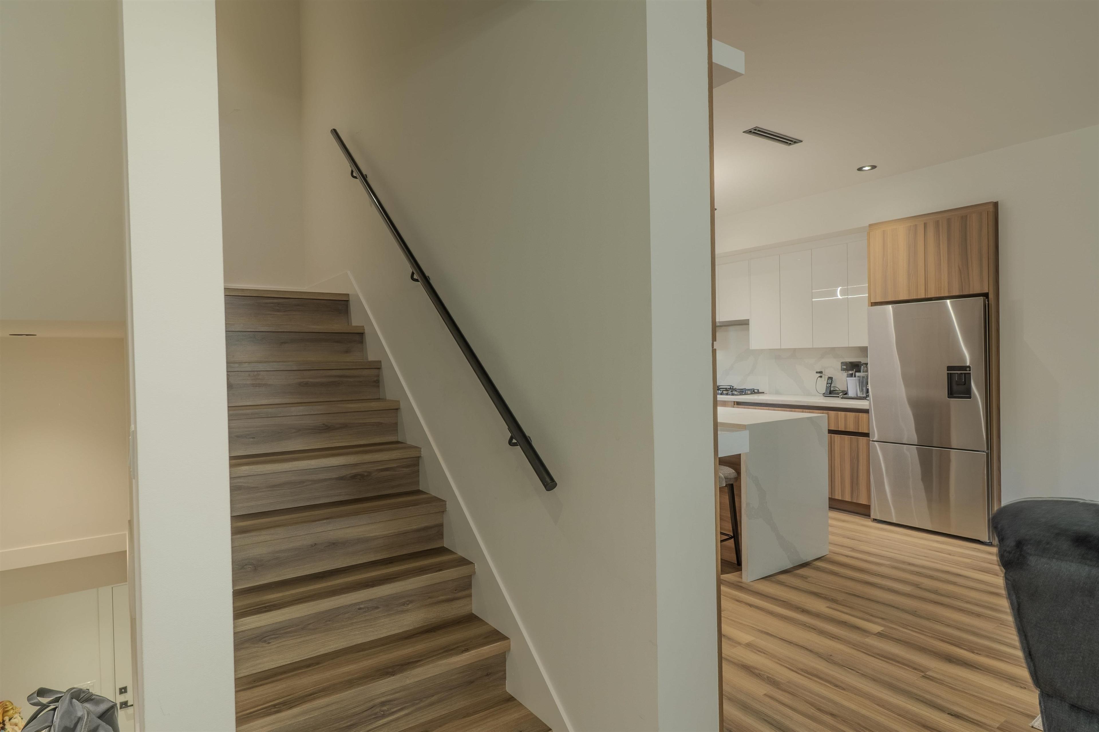 #15 5858 132 STREET - Image 33