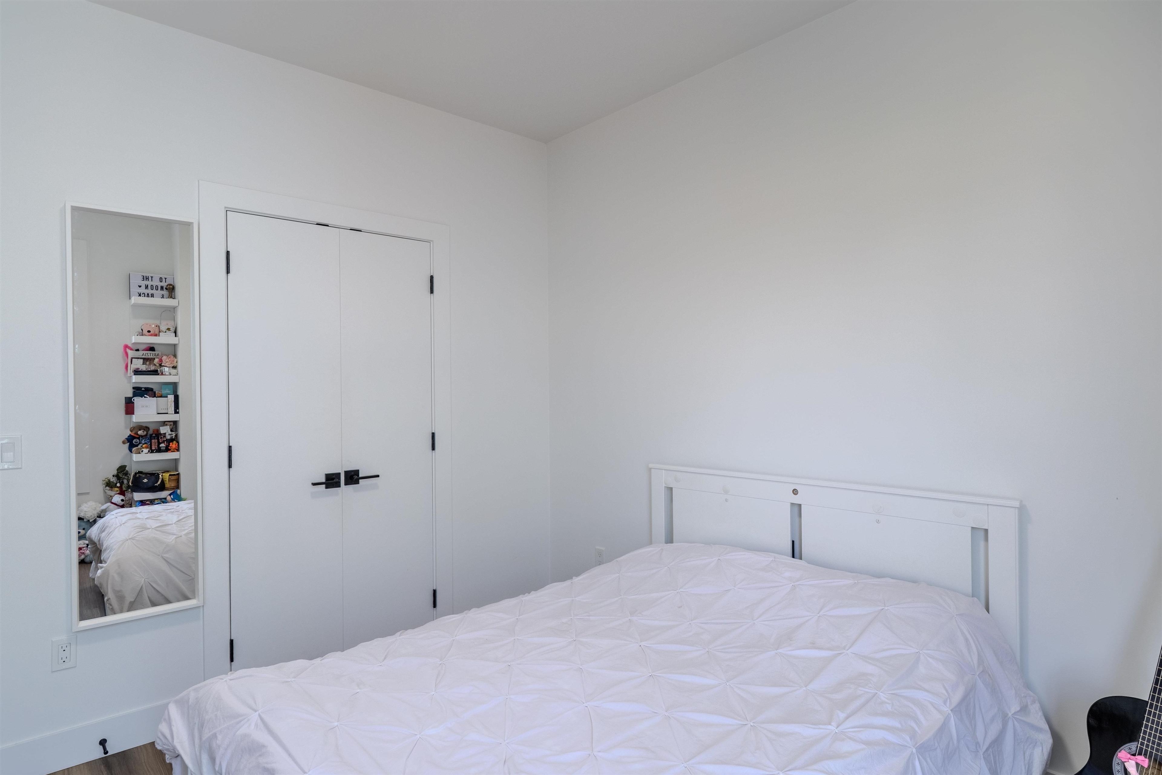#15 5858 132 STREET - Image 18
