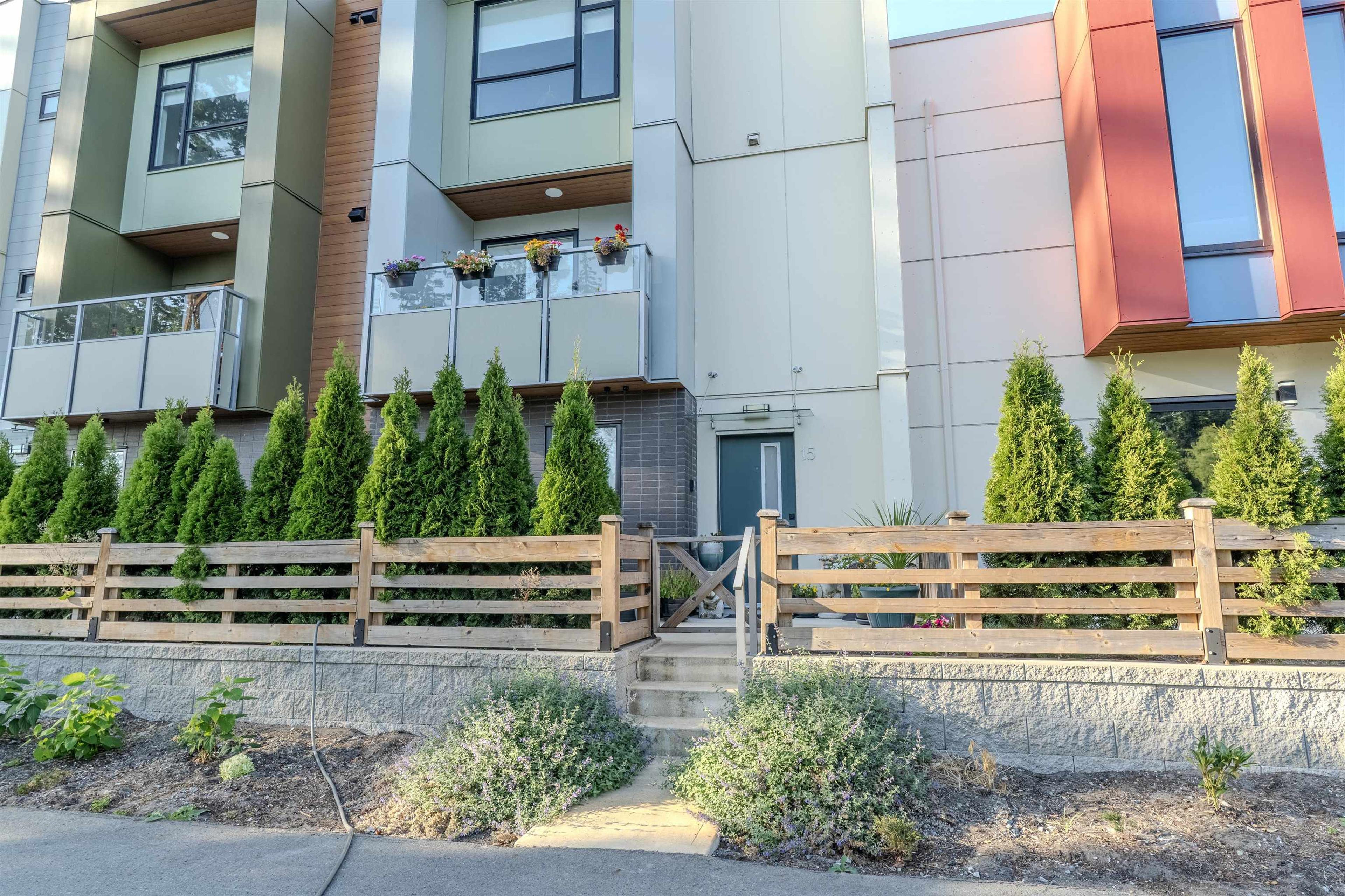 #15 5858 132 STREET - Image 35