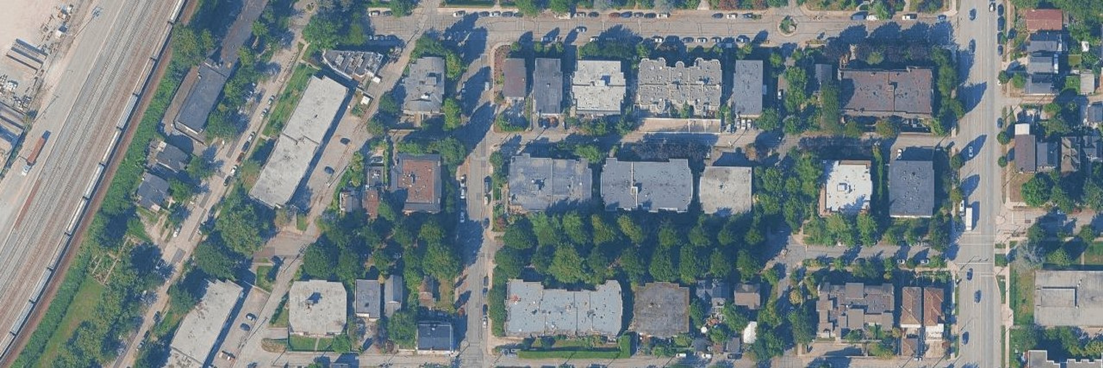 Cambridge Court aerial view