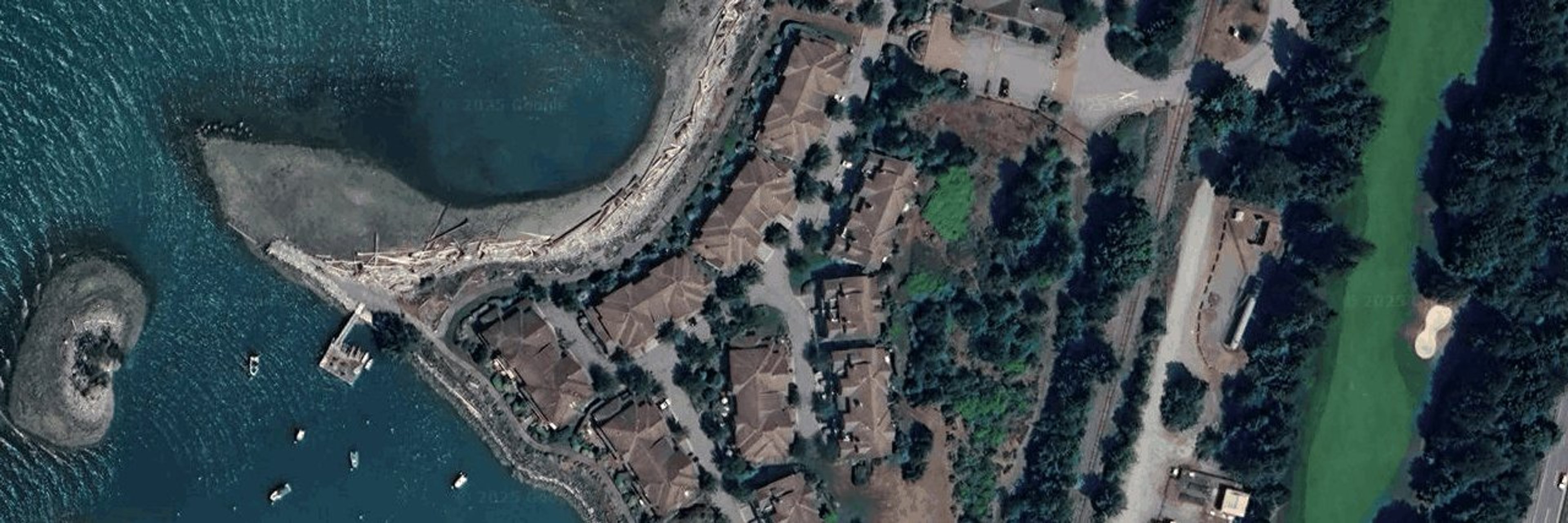 Oliver's Landing - Furry Creek aerial view