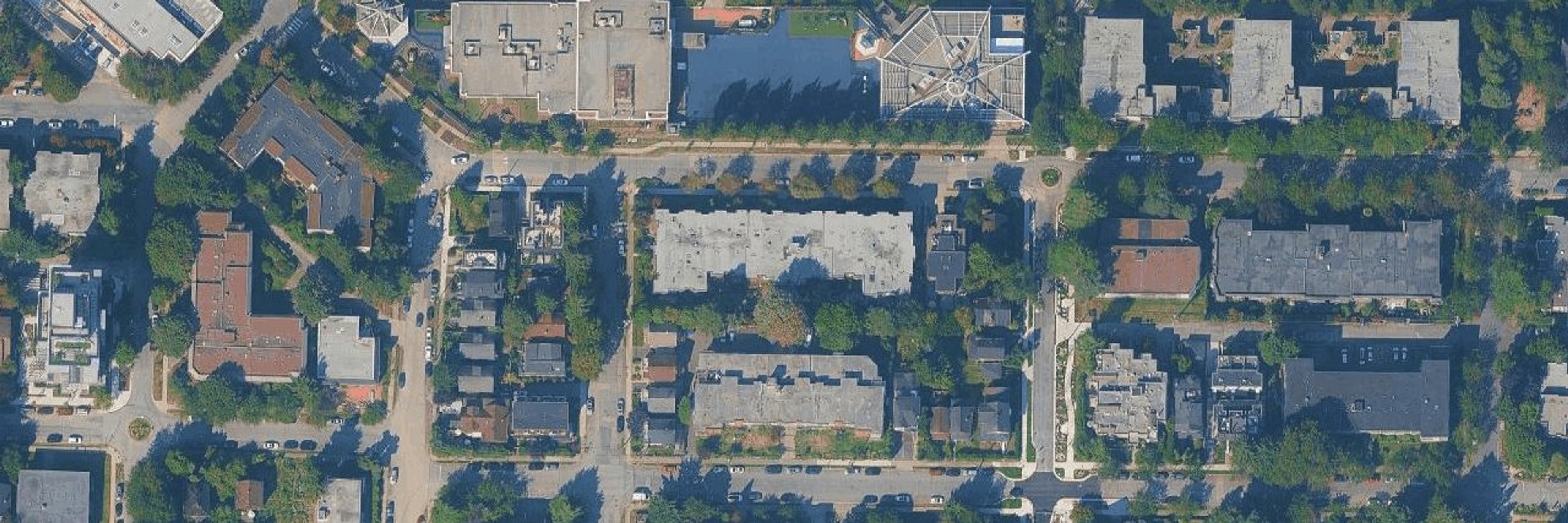 Landmark Manor aerial view