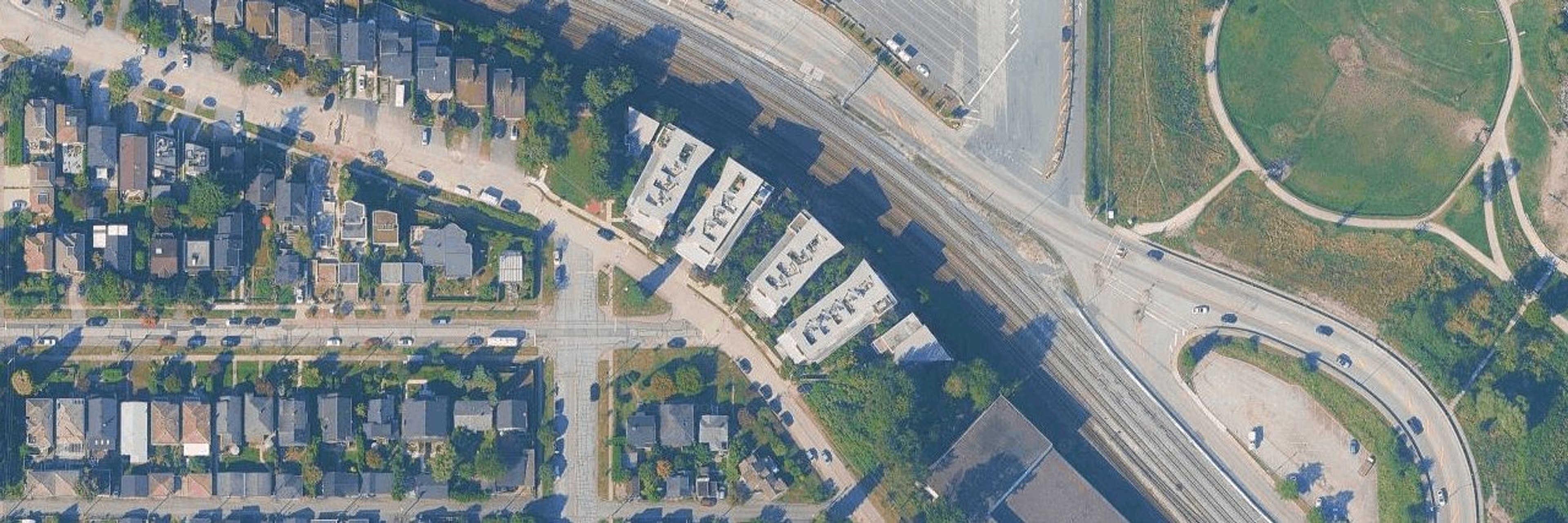 Avant aerial view