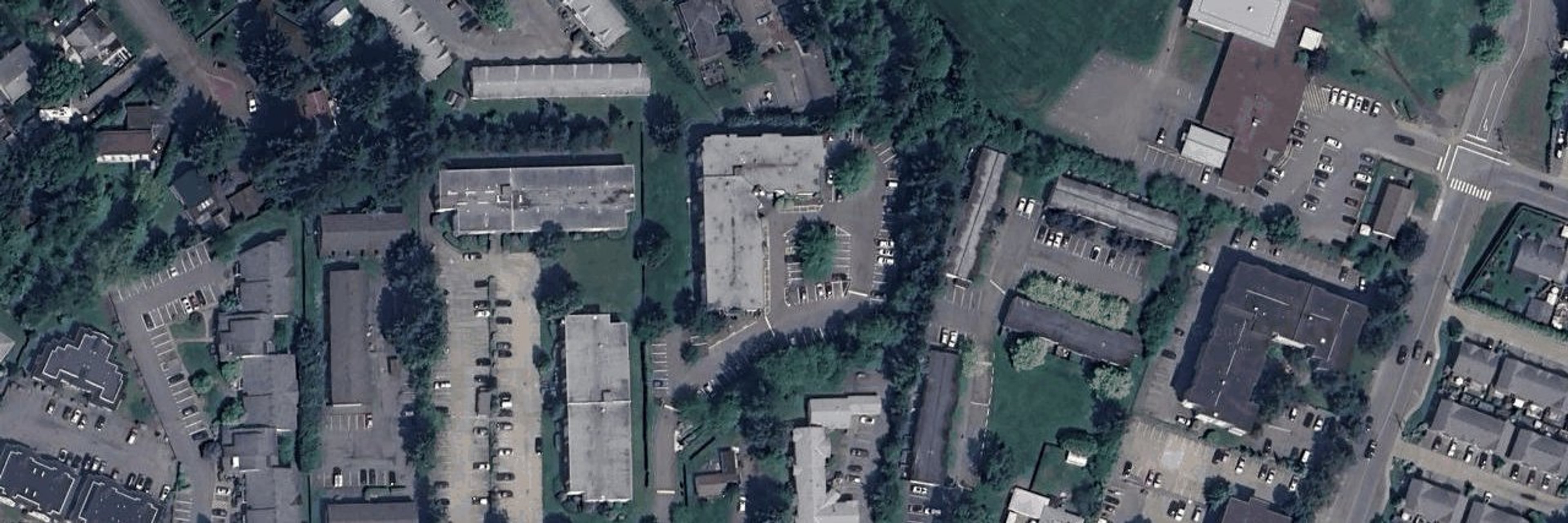 Hollyridge Manor aerial view