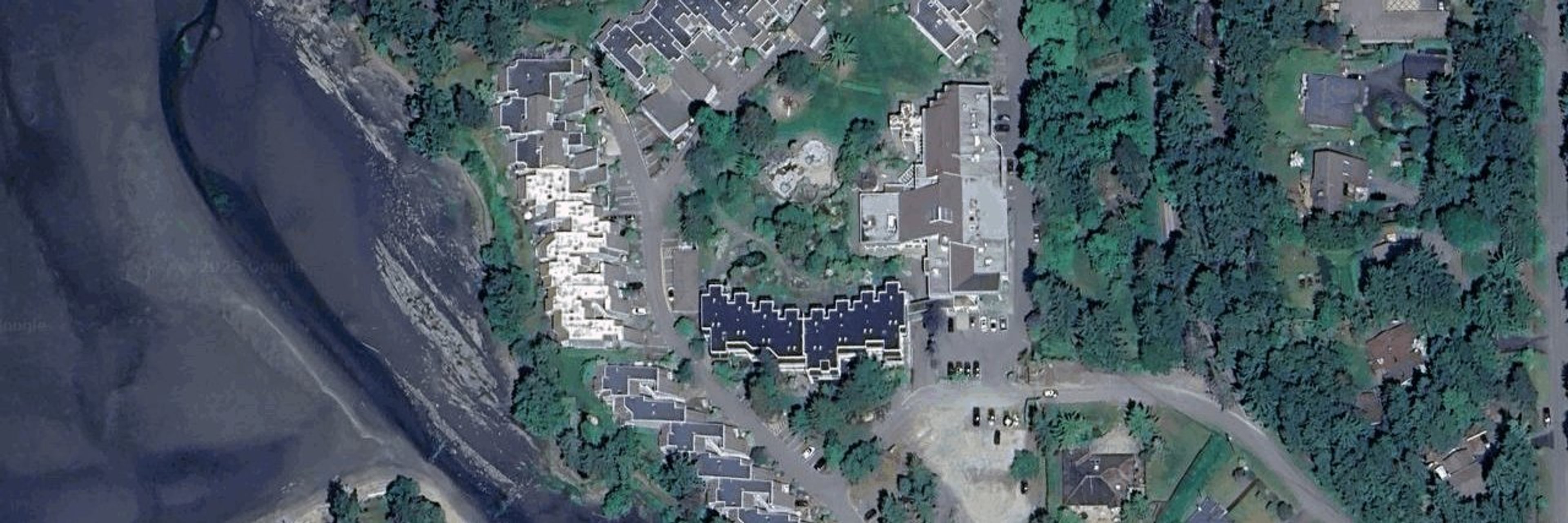 Pacific Shores Resort & Spa aerial view